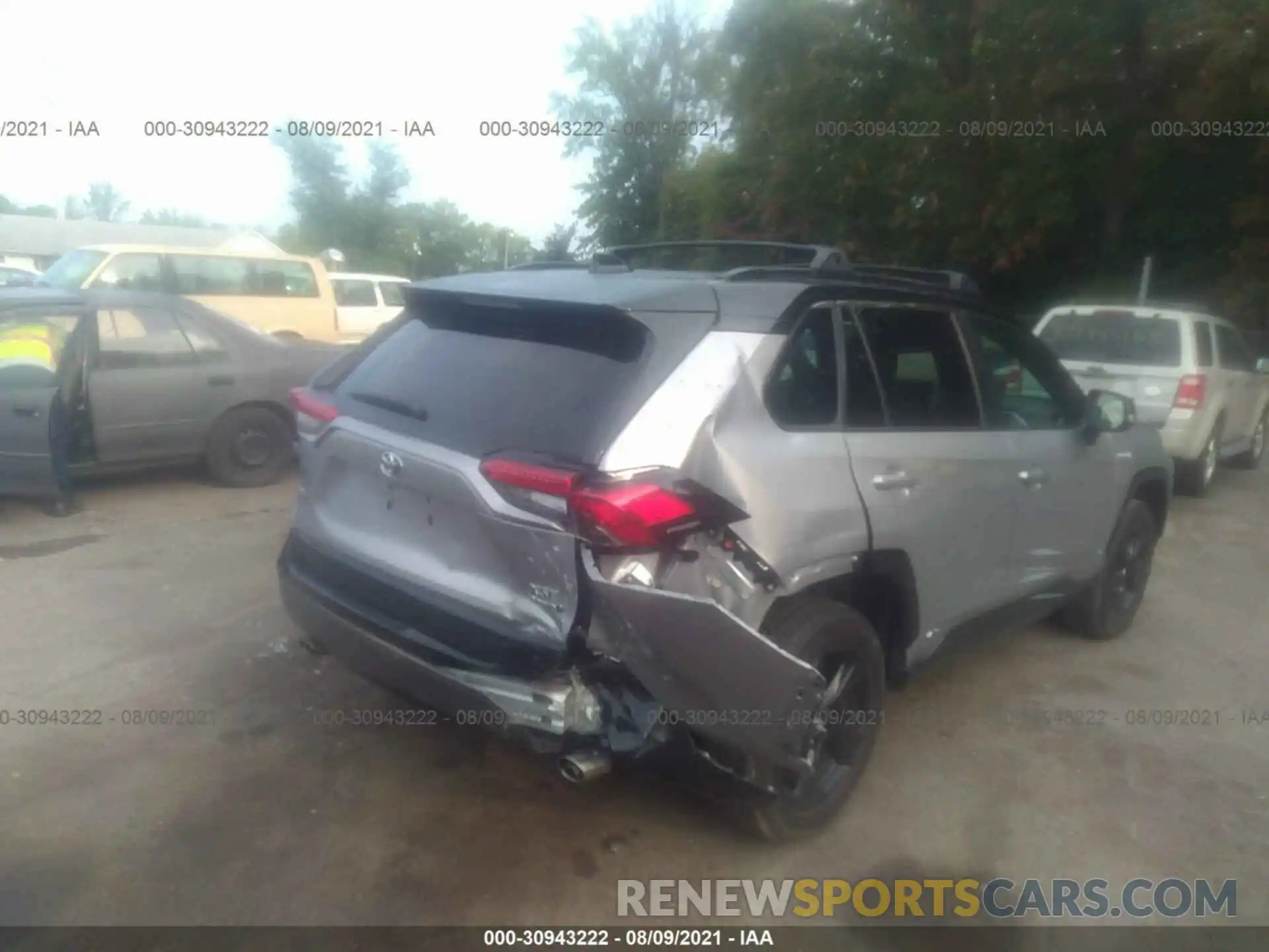 6 Photograph of a damaged car 2T3EWRFV1KW026763 TOYOTA RAV4 2019