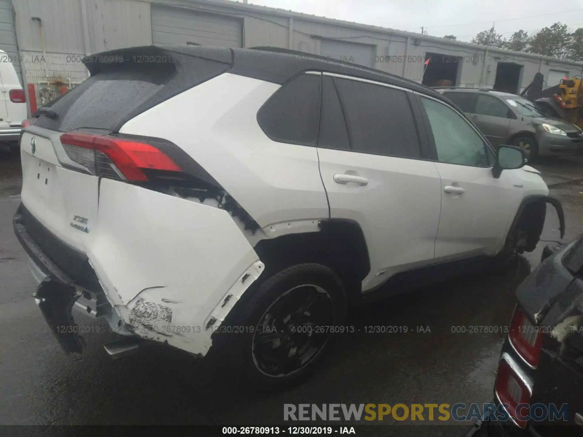 4 Фотография поврежденного автомобиля 2T3EWRFV1KW037309 TOYOTA RAV4 2019