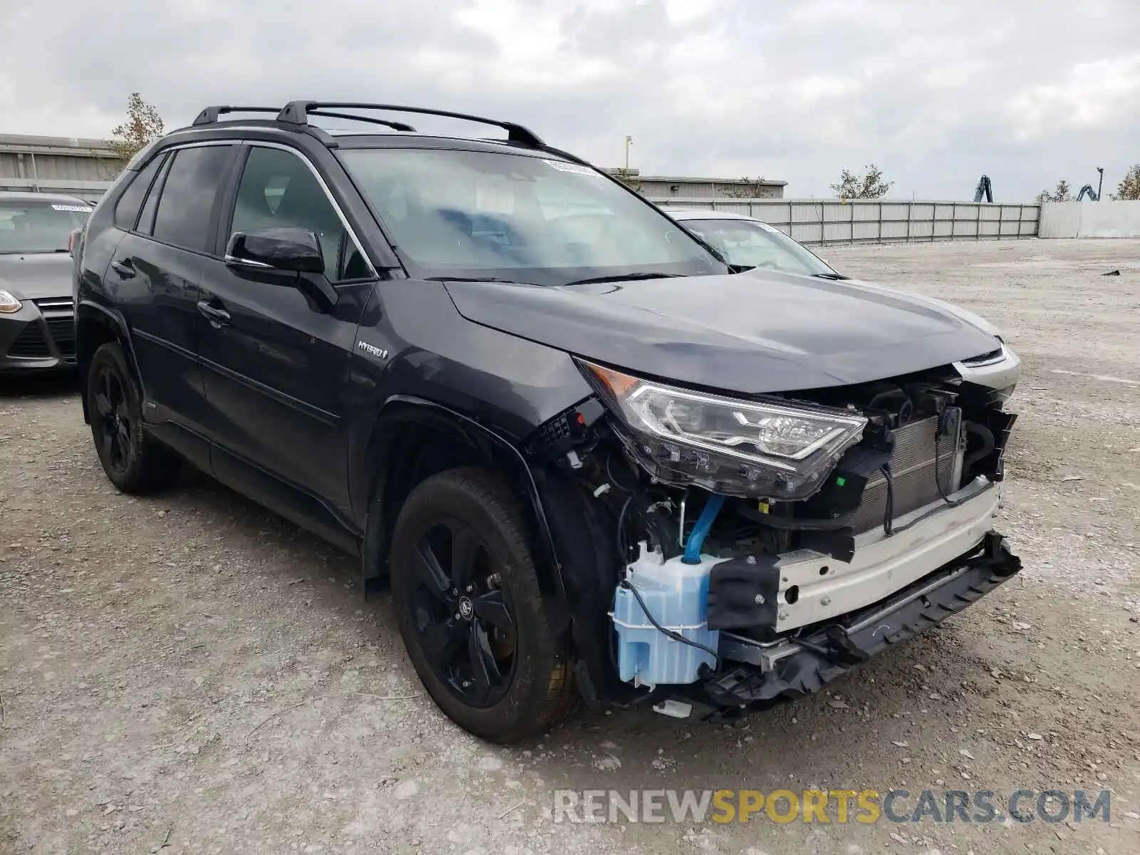 1 Photograph of a damaged car 2T3EWRFV3KW009236 TOYOTA RAV4 2019