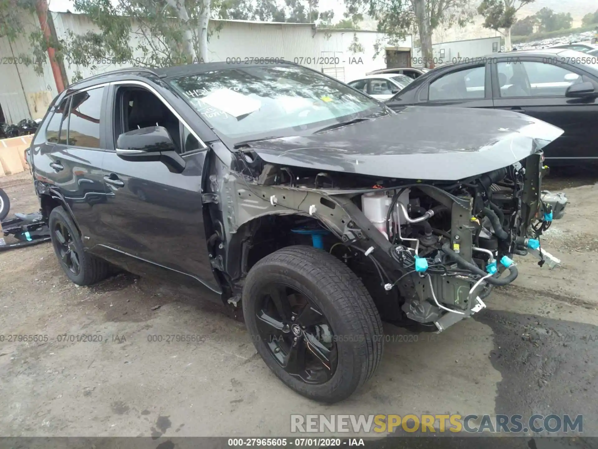 1 Photograph of a damaged car 2T3EWRFV3KW014498 TOYOTA RAV4 2019