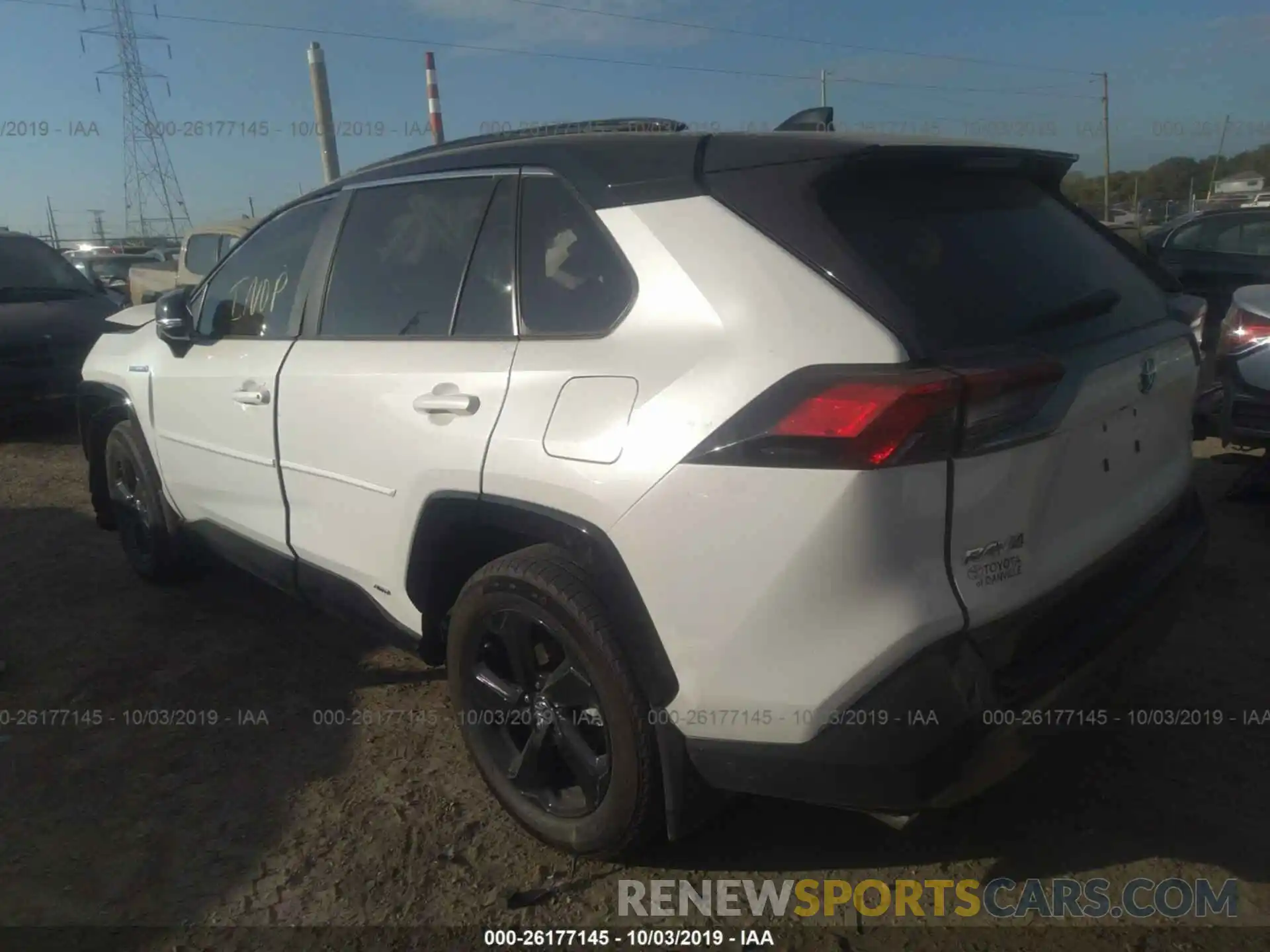 3 Фотография поврежденного автомобиля 2T3EWRFV3KW016669 TOYOTA RAV4 2019