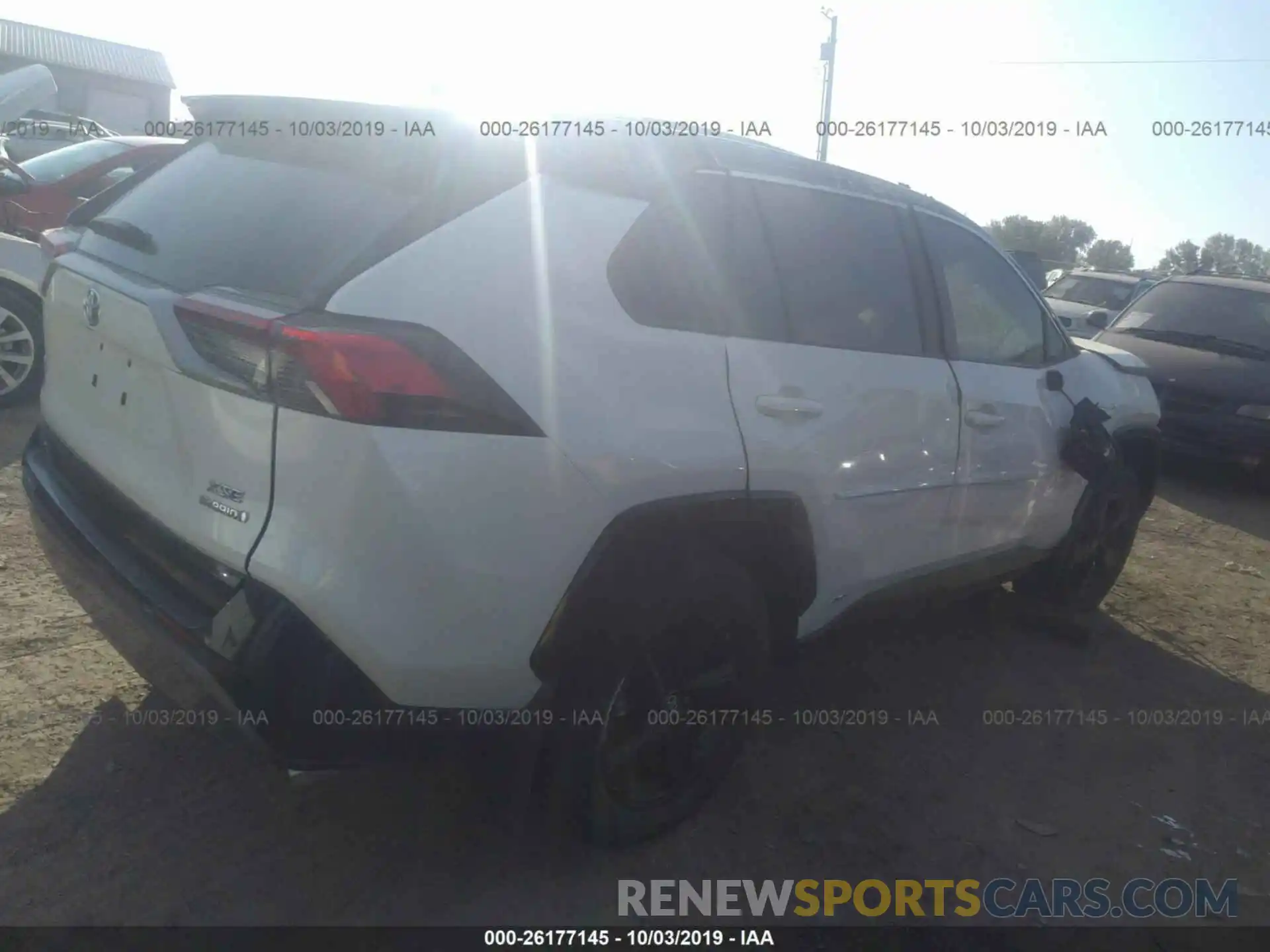 4 Photograph of a damaged car 2T3EWRFV3KW016669 TOYOTA RAV4 2019