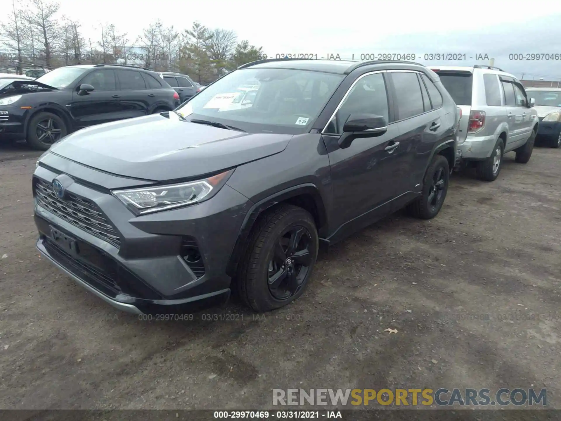 2 Photograph of a damaged car 2T3EWRFV3KW031656 TOYOTA RAV4 2019