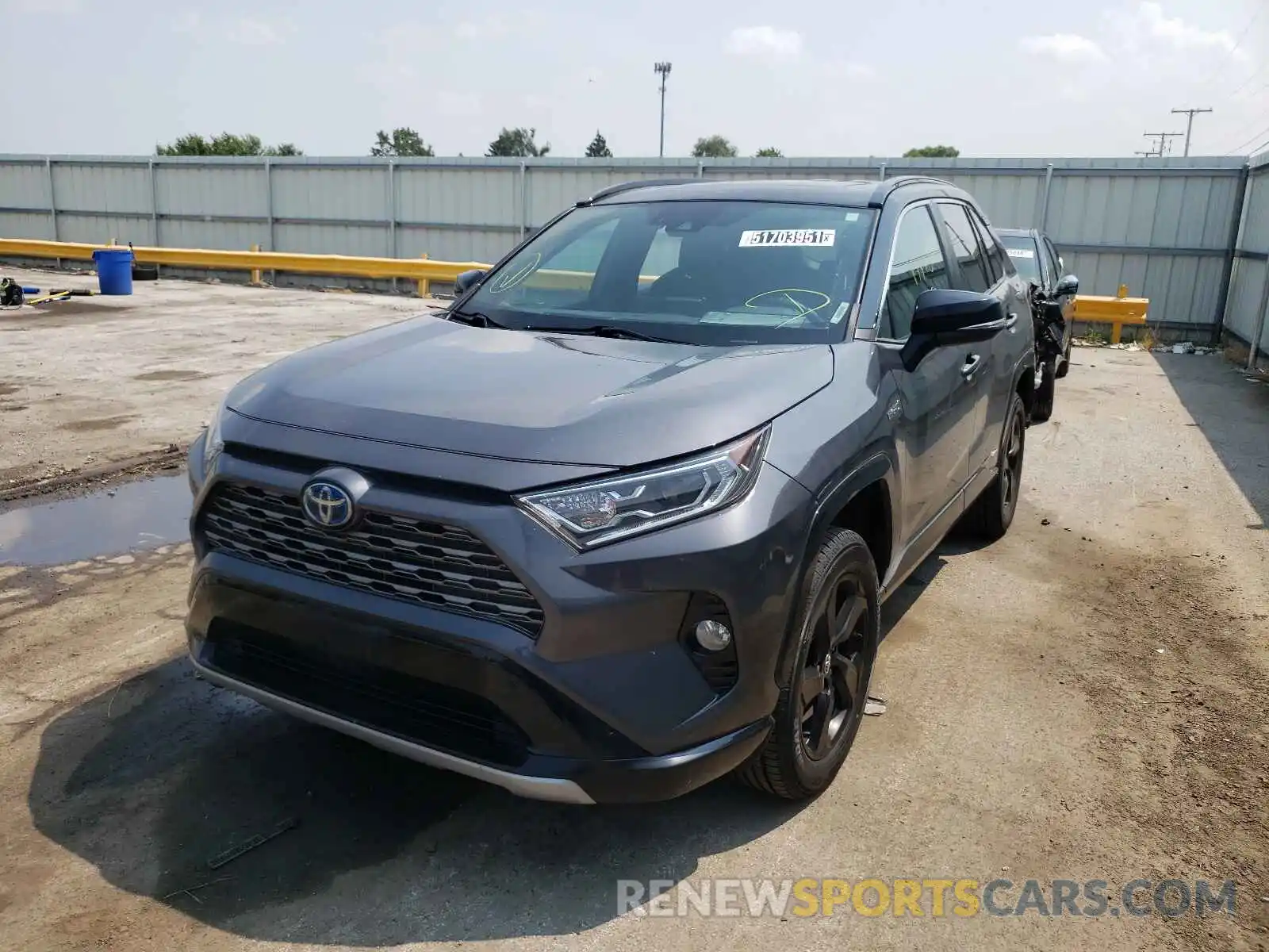 2 Фотография поврежденного автомобиля 2T3EWRFV4KW017703 TOYOTA RAV4 2019