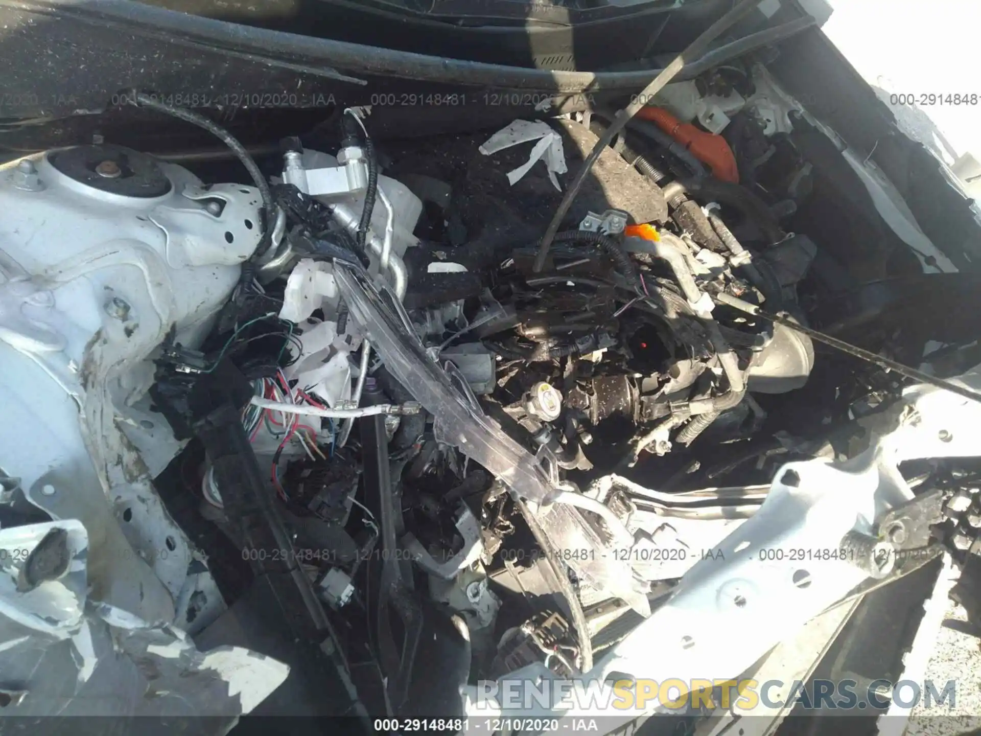 10 Photograph of a damaged car 2T3EWRFV4KW033805 TOYOTA RAV4 2019