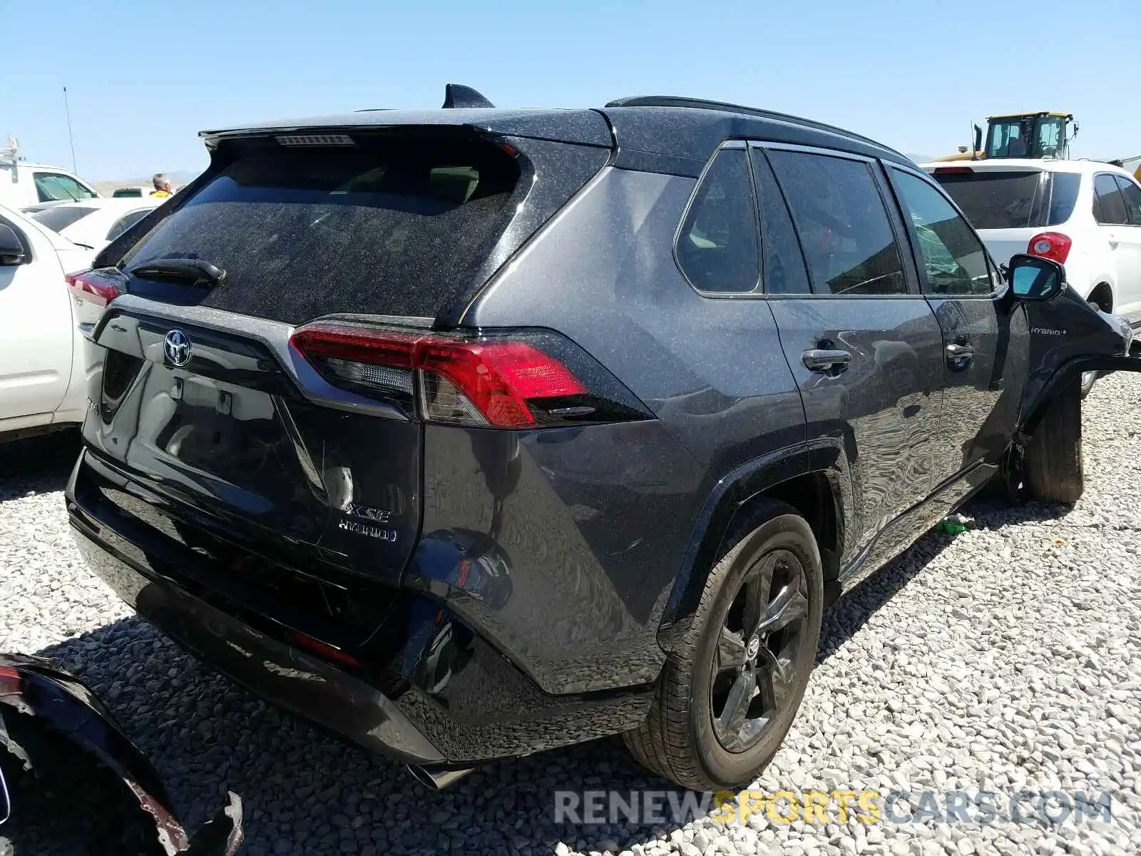 4 Photograph of a damaged car 2T3EWRFV5KW006371 TOYOTA RAV4 2019