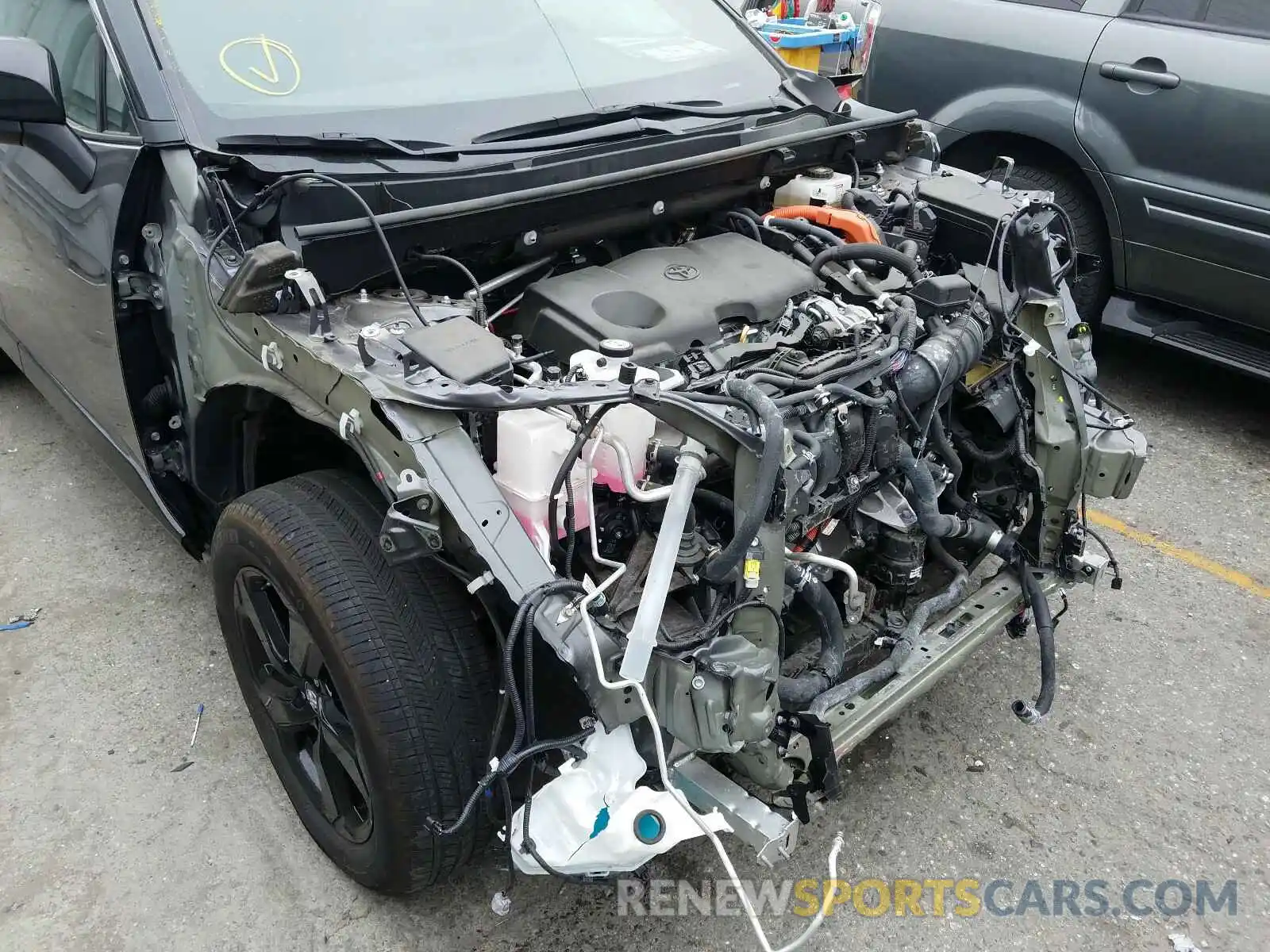 9 Фотография поврежденного автомобиля 2T3EWRFV5KW012039 TOYOTA RAV4 2019