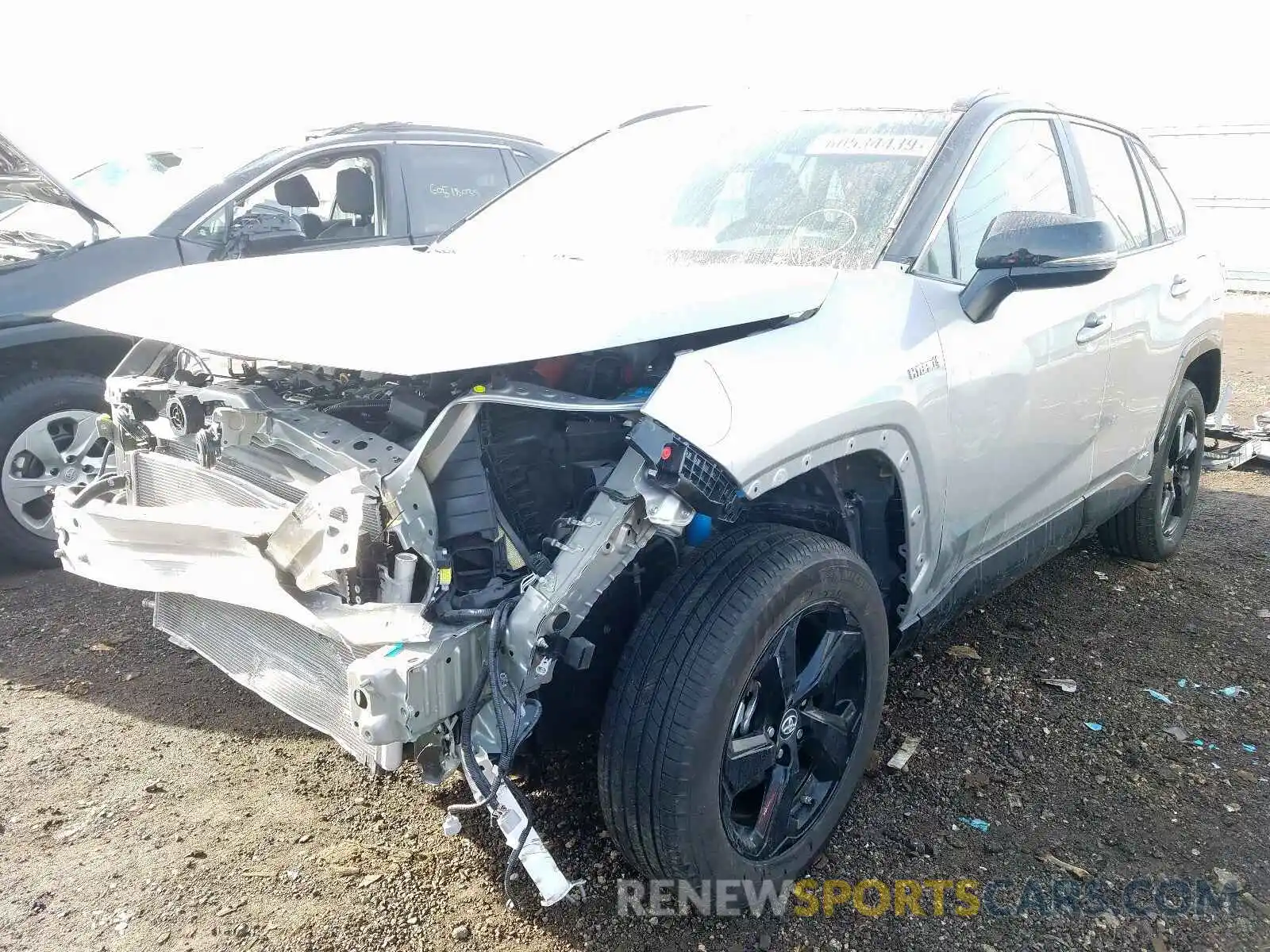 2 Photograph of a damaged car 2T3EWRFV5KW016463 TOYOTA RAV4 2019
