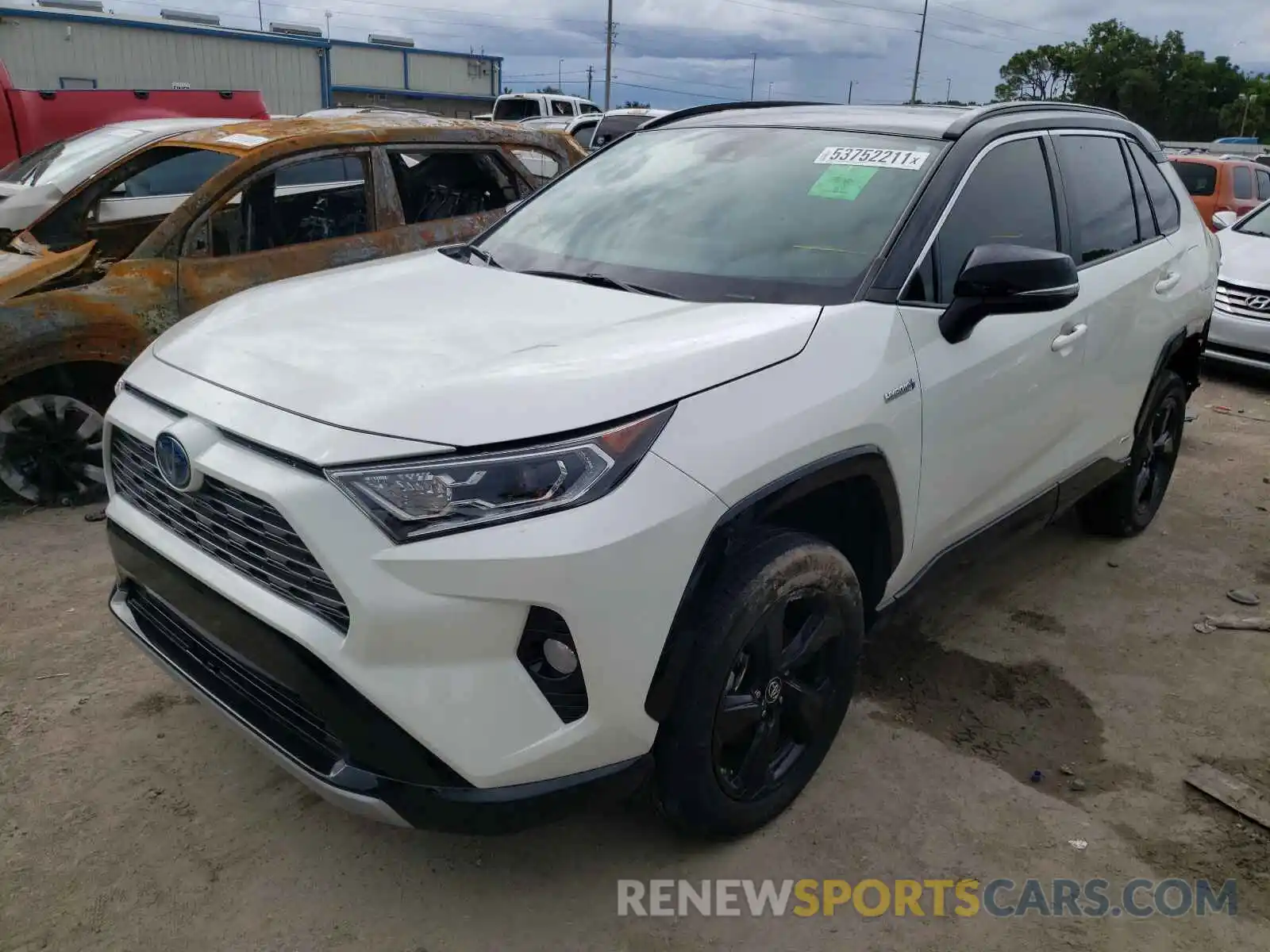 2 Photograph of a damaged car 2T3EWRFV6KW035488 TOYOTA RAV4 2019