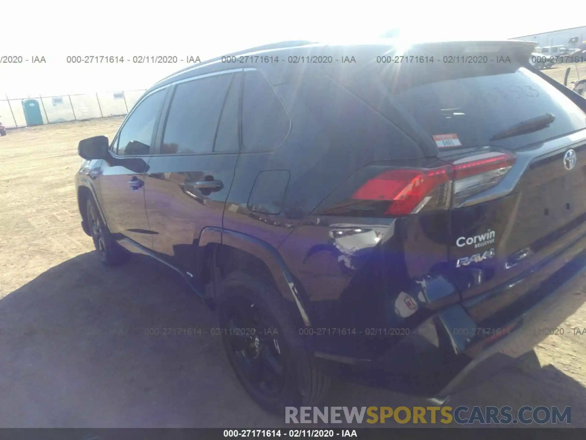 3 Photograph of a damaged car 2T3EWRFV7KW045785 TOYOTA RAV4 2019