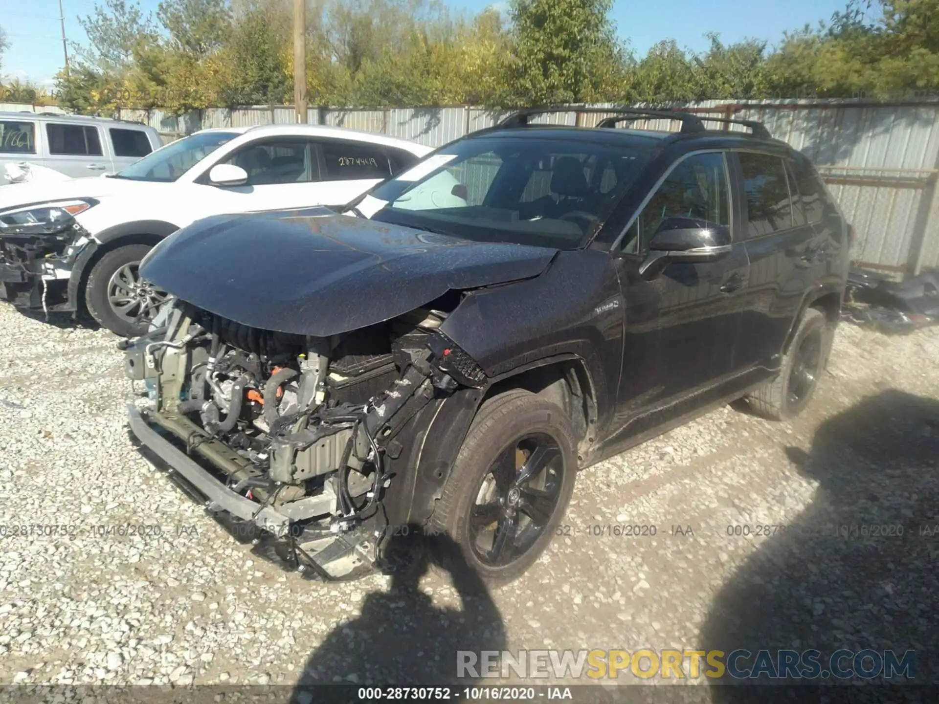 2 Photograph of a damaged car 2T3EWRFV8KW041843 TOYOTA RAV4 2019