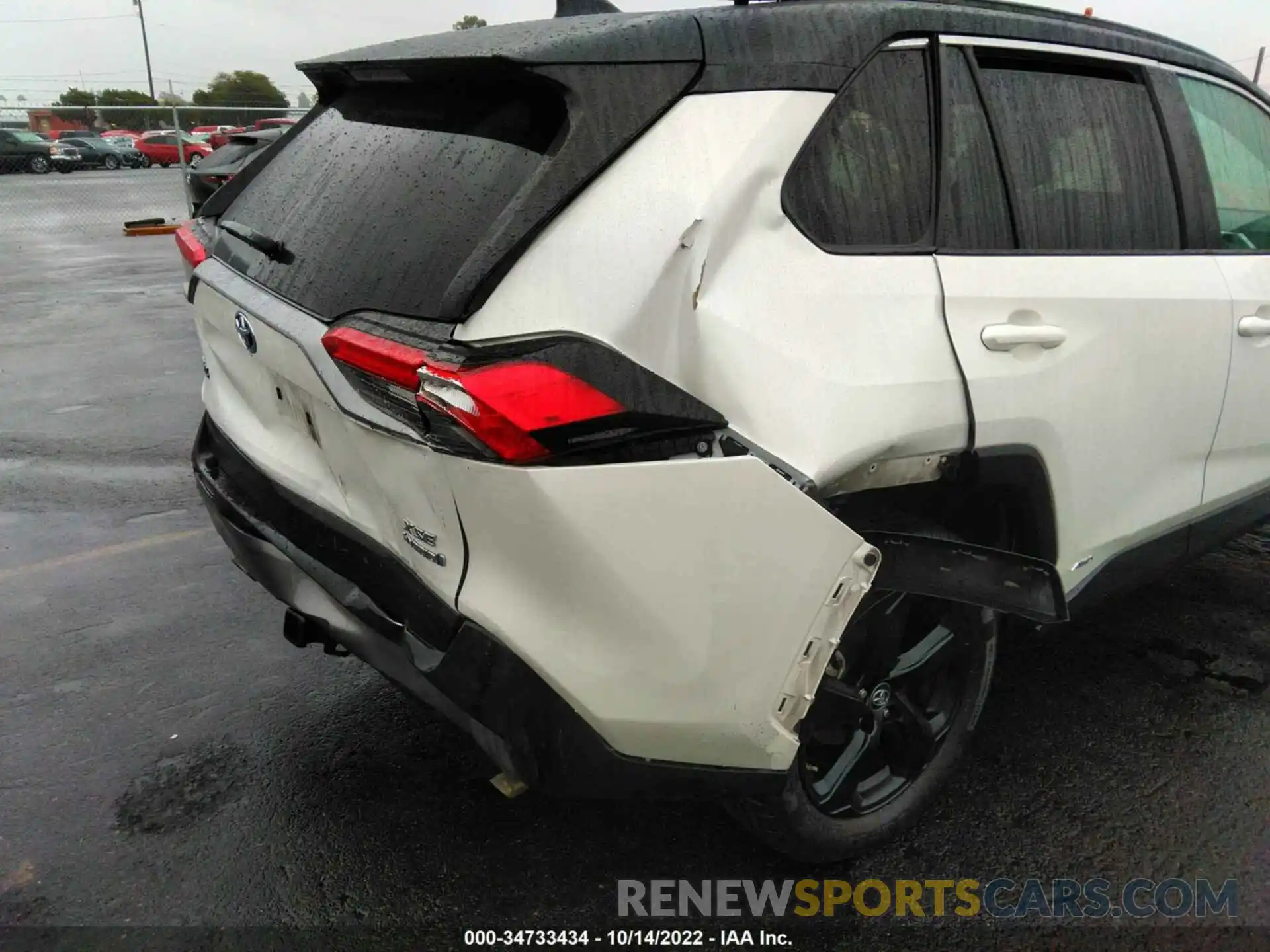 6 Photograph of a damaged car 2T3EWRFV9KW011315 TOYOTA RAV4 2019