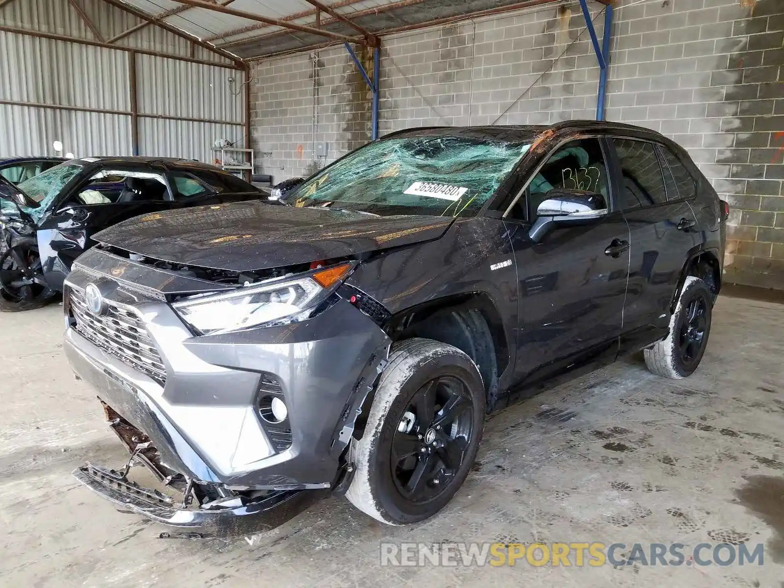 2 Фотография поврежденного автомобиля 2T3EWRFV9KW015459 TOYOTA RAV4 2019