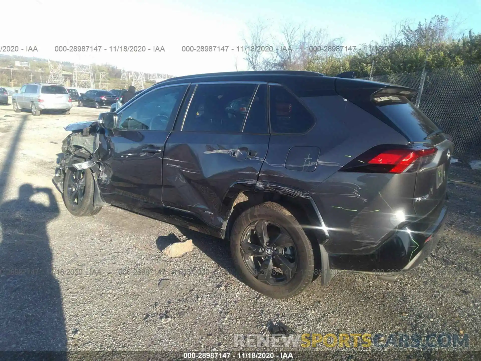 3 Photograph of a damaged car 2T3EWRFV9KW018541 TOYOTA RAV4 2019