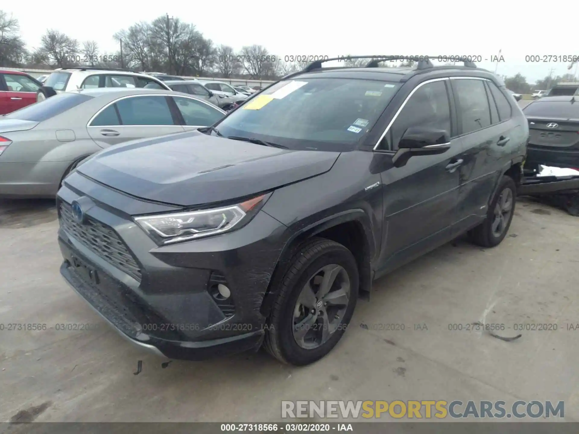 2 Photograph of a damaged car 2T3EWRFV9KW020466 TOYOTA RAV4 2019