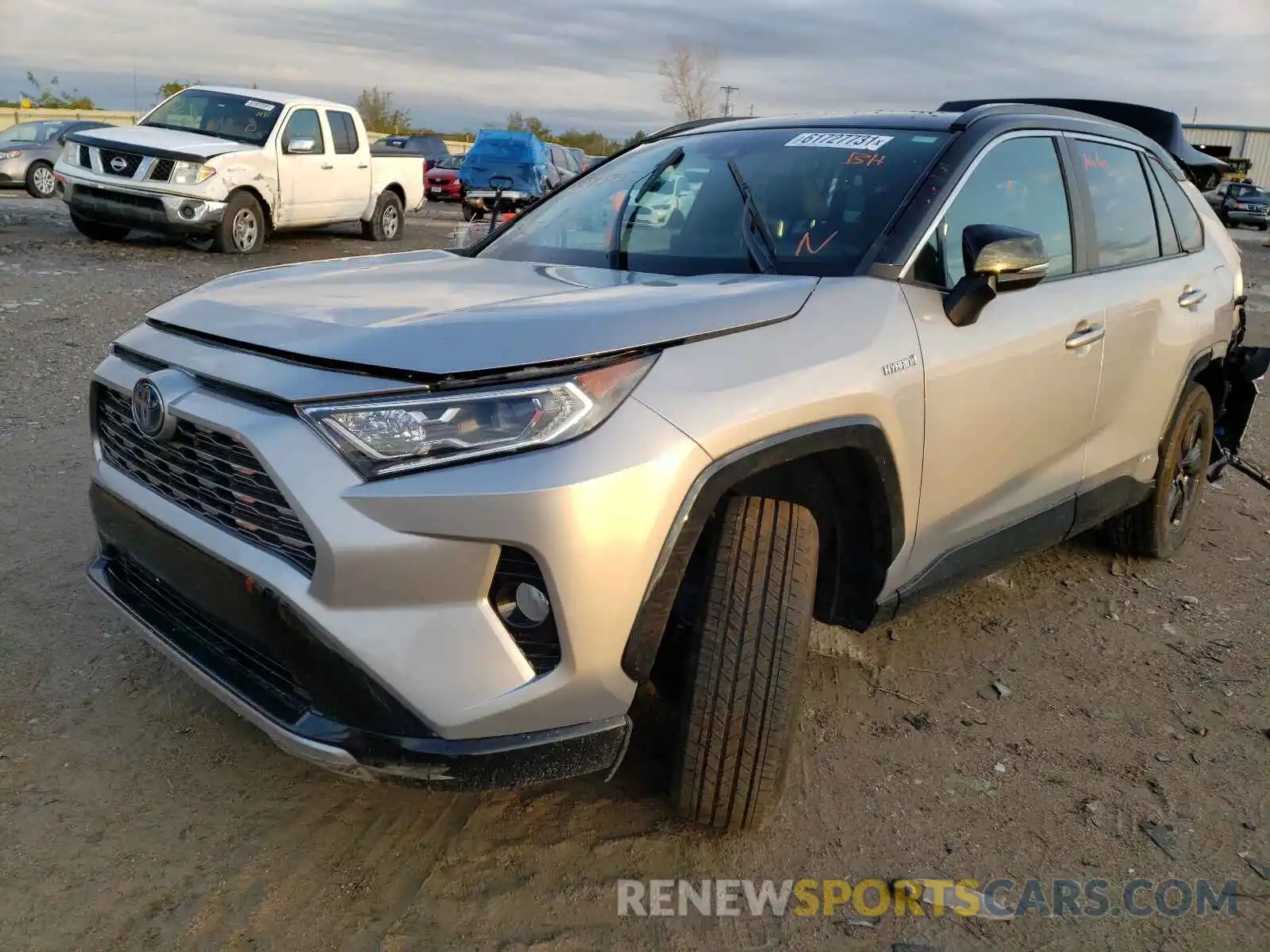 2 Photograph of a damaged car 2T3EWRFV9KW034545 TOYOTA RAV4 2019