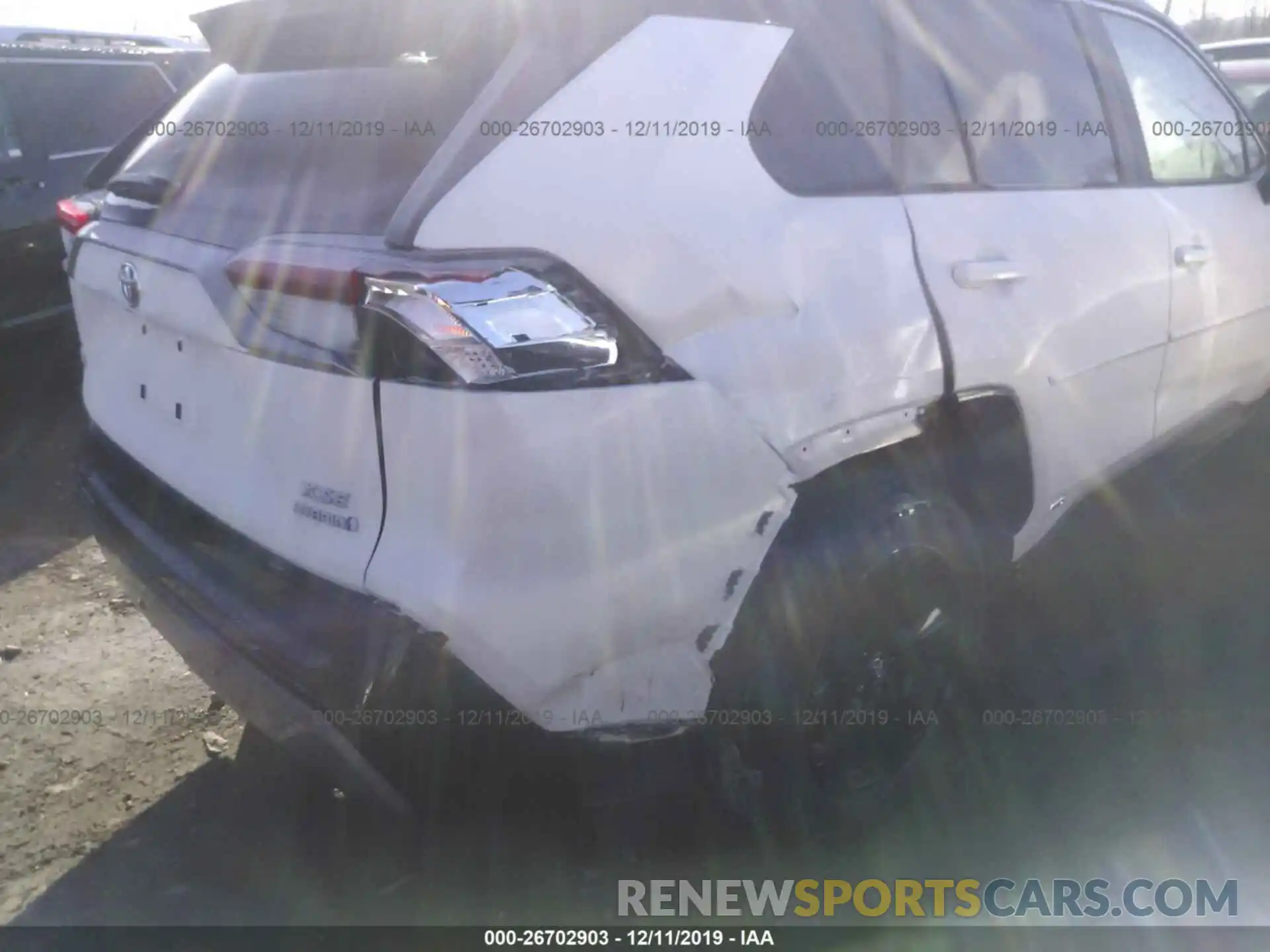 6 Photograph of a damaged car 2T3EWRFV9KW041463 TOYOTA RAV4 2019