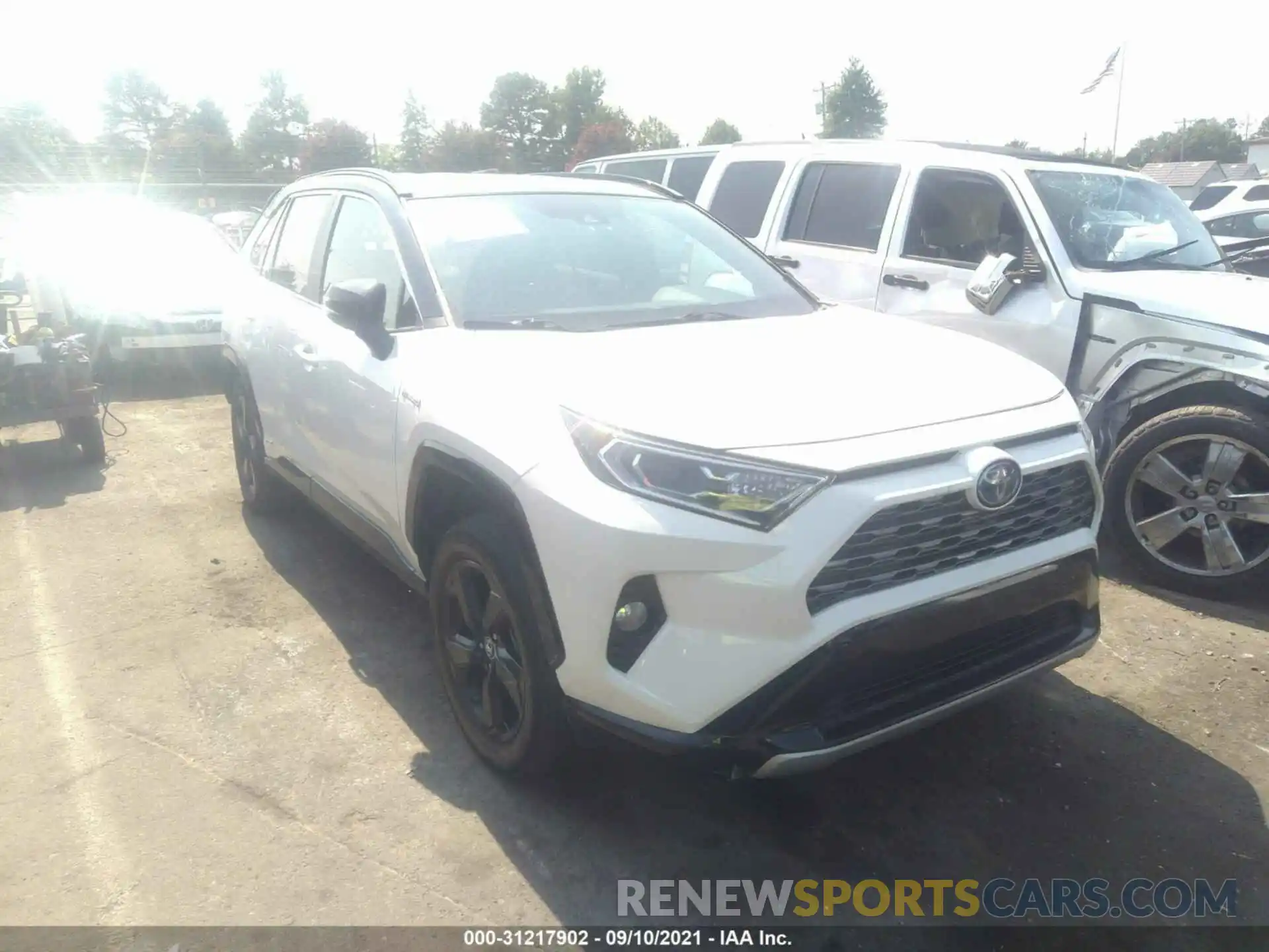 1 Фотография поврежденного автомобиля 2T3EWRFVXKW038474 TOYOTA RAV4 2019