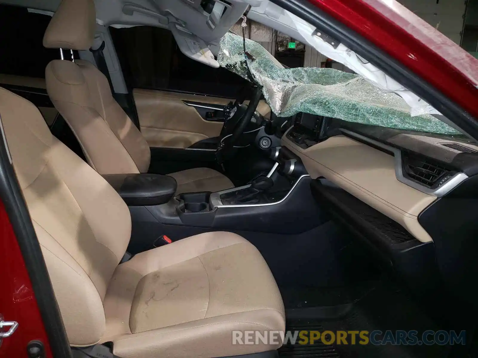 5 Photograph of a damaged car 2T3F1RFV0KC004855 TOYOTA RAV4 2019