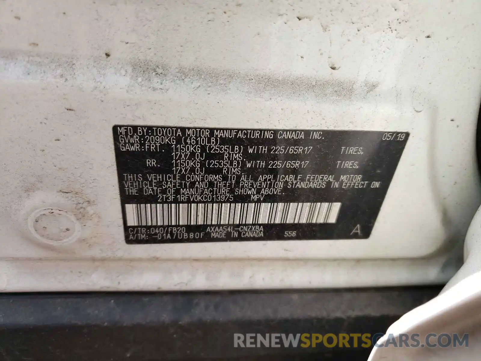 10 Photograph of a damaged car 2T3F1RFV0KC013975 TOYOTA RAV4 2019