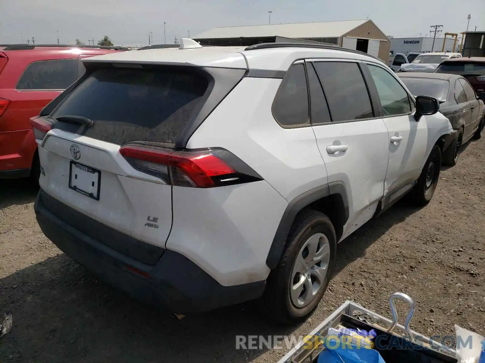 4 Photograph of a damaged car 2T3F1RFV0KC013975 TOYOTA RAV4 2019