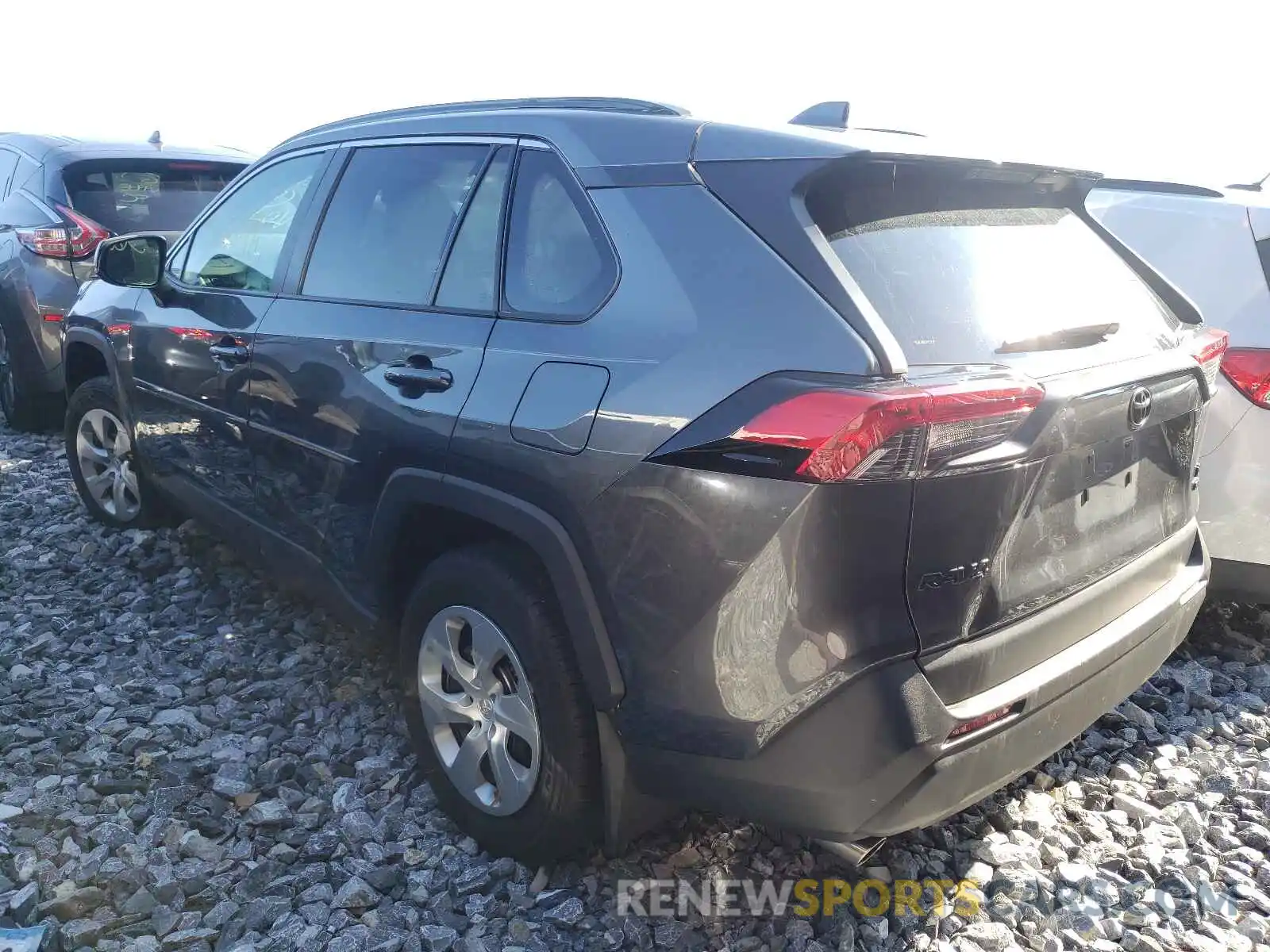 3 Photograph of a damaged car 2T3F1RFV0KC030601 TOYOTA RAV4 2019