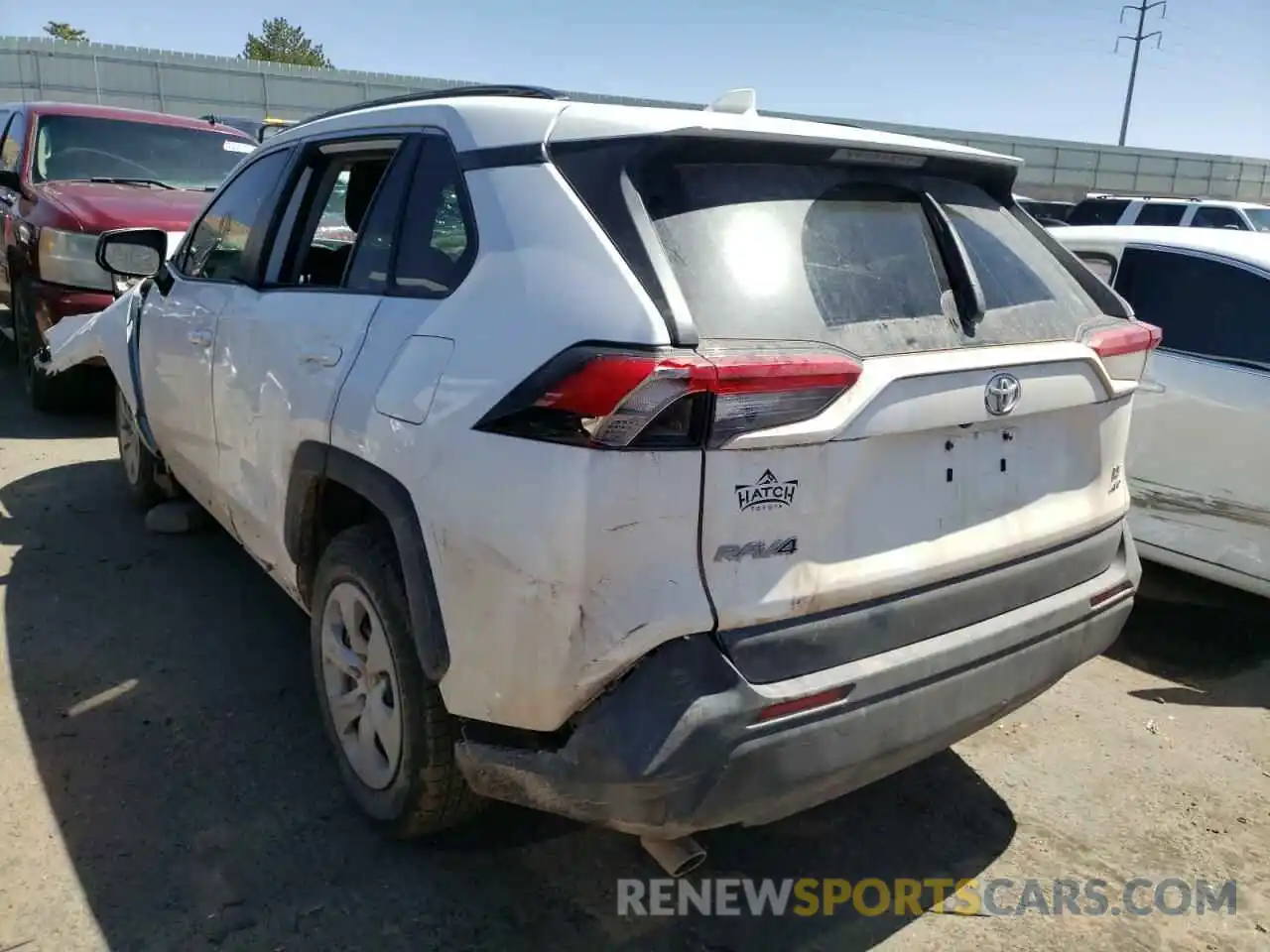 3 Фотография поврежденного автомобиля 2T3F1RFV0KC032106 TOYOTA RAV4 2019