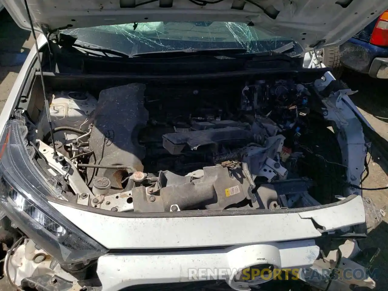 7 Photograph of a damaged car 2T3F1RFV0KC032106 TOYOTA RAV4 2019