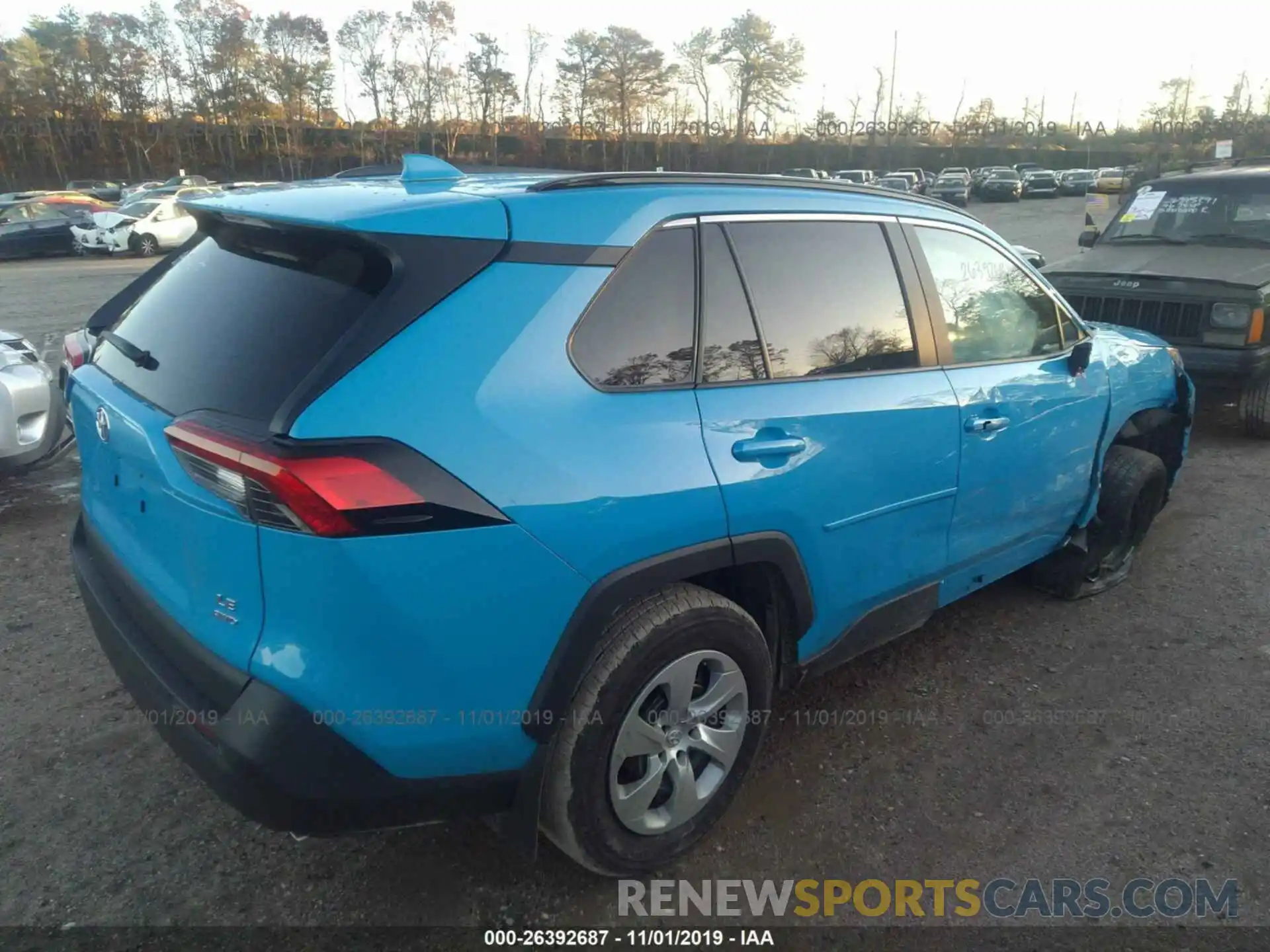 4 Photograph of a damaged car 2T3F1RFV0KC032929 TOYOTA RAV4 2019