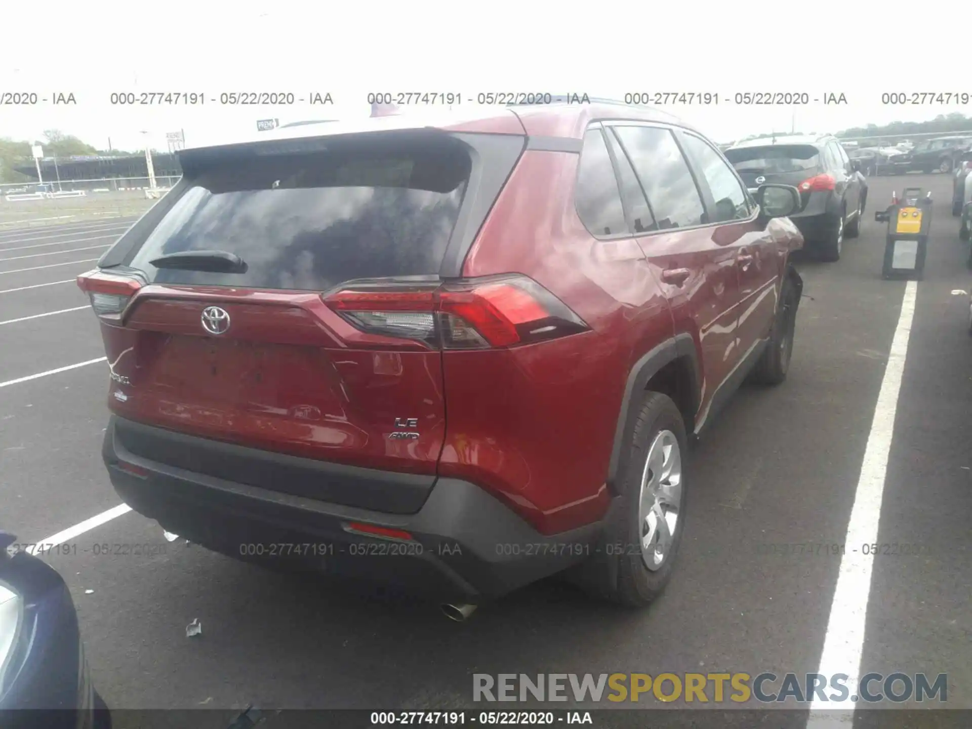 4 Photograph of a damaged car 2T3F1RFV0KC051884 TOYOTA RAV4 2019