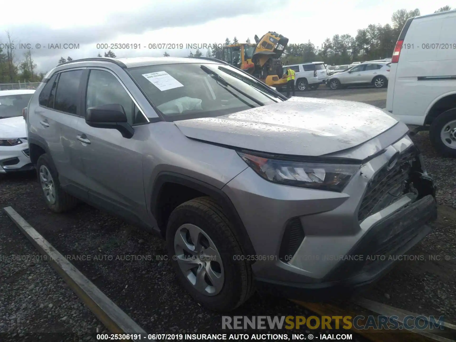 1 Фотография поврежденного автомобиля 2T3F1RFV0KW007186 TOYOTA RAV4 2019