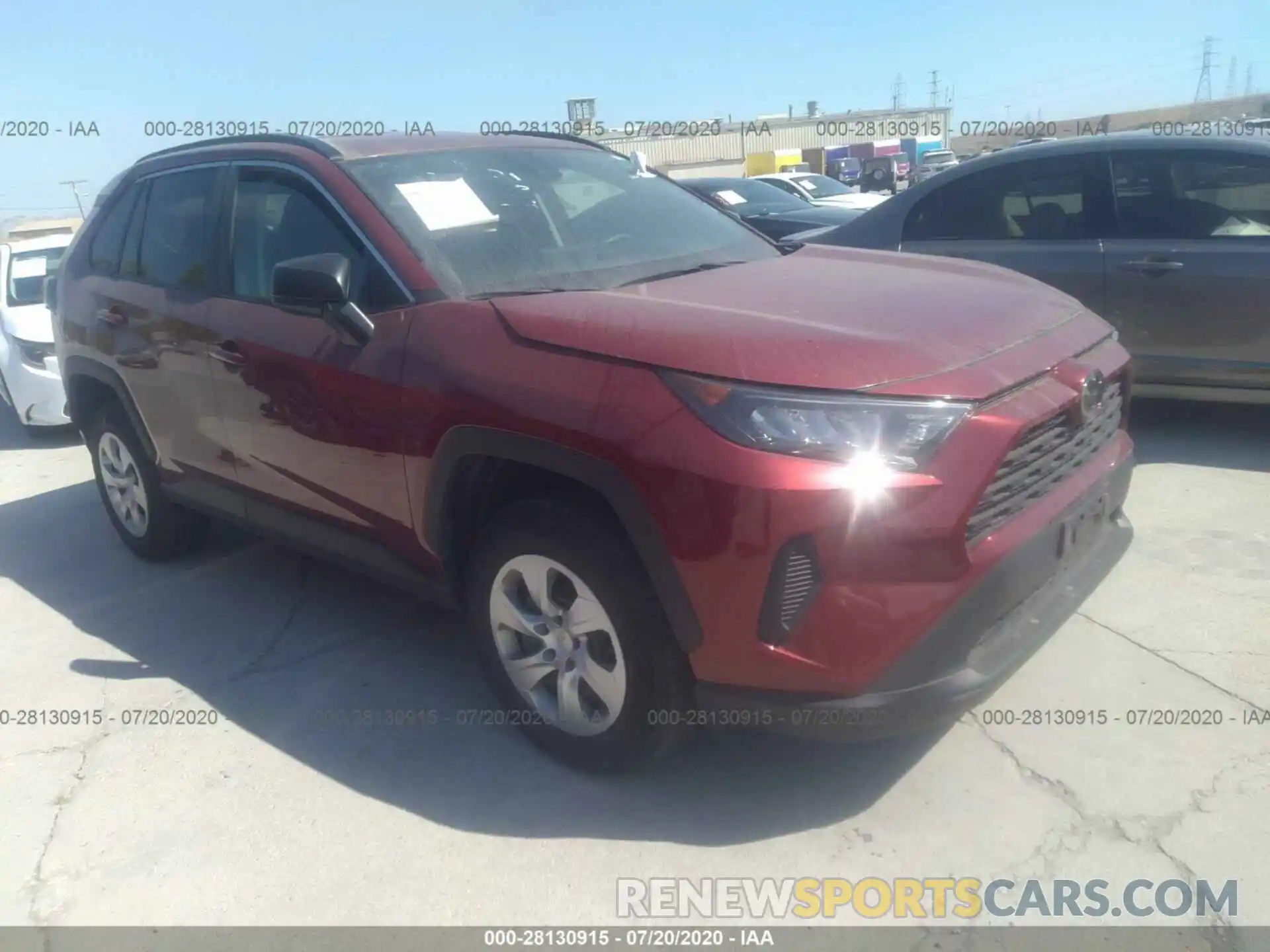 1 Photograph of a damaged car 2T3F1RFV0KW026904 TOYOTA RAV4 2019