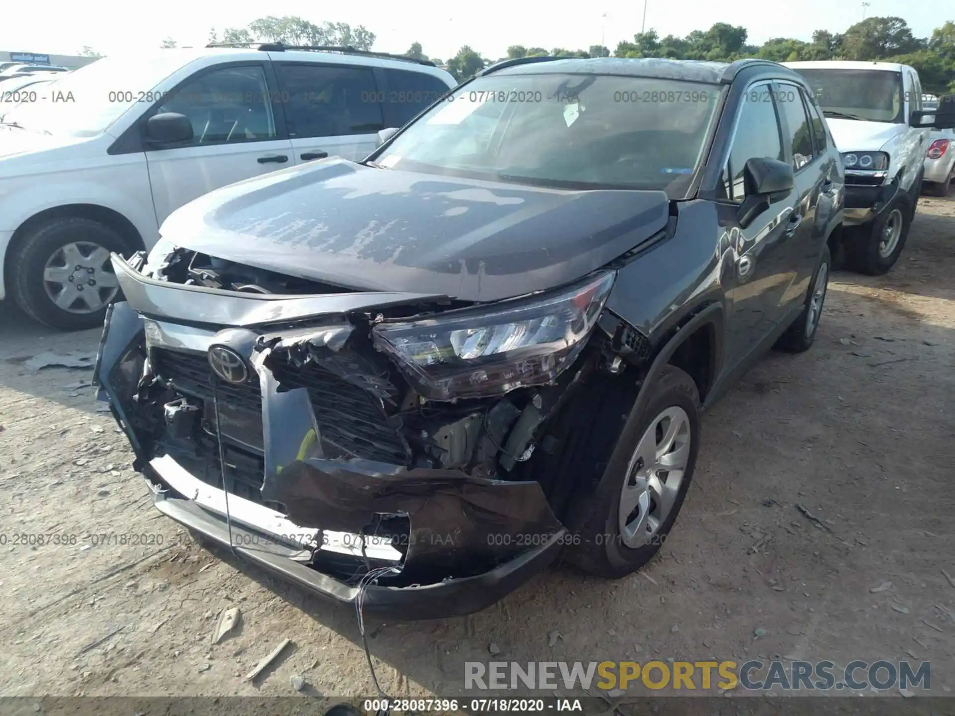 2 Photograph of a damaged car 2T3F1RFV0KW043816 TOYOTA RAV4 2019