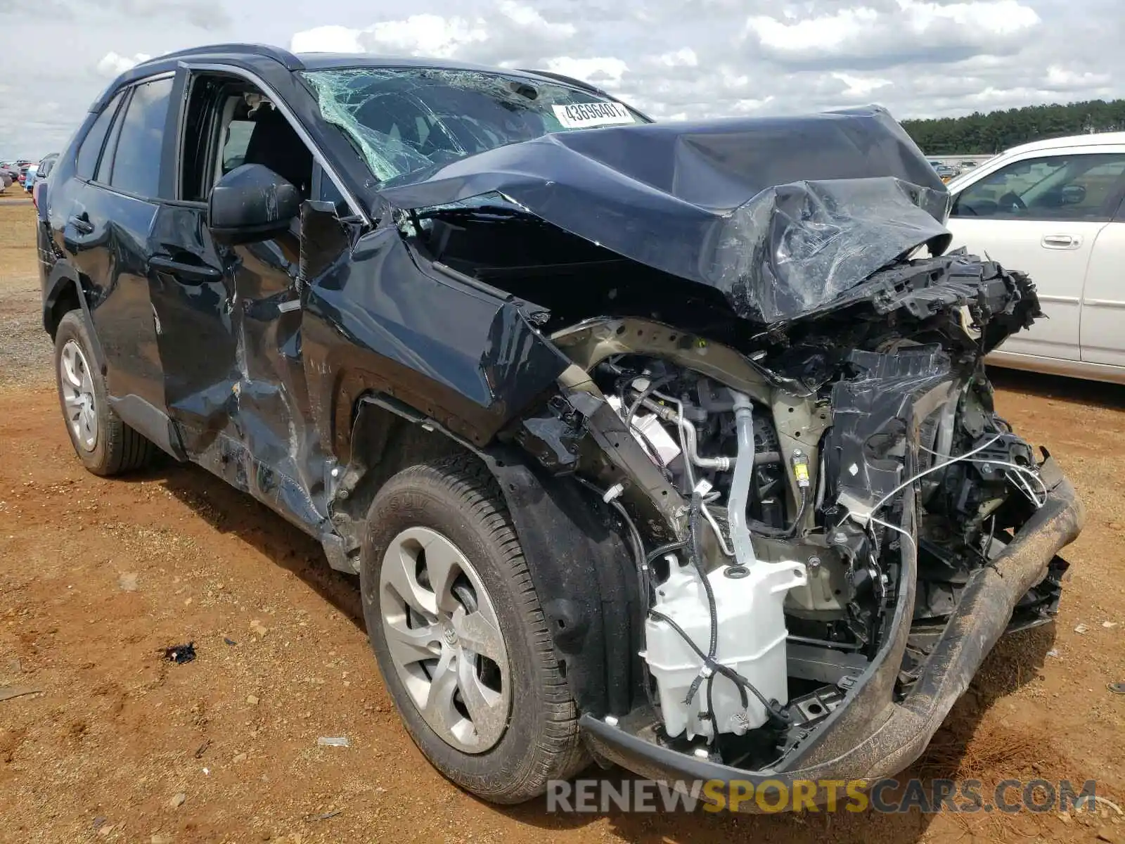 1 Photograph of a damaged car 2T3F1RFV0KW054623 TOYOTA RAV4 2019