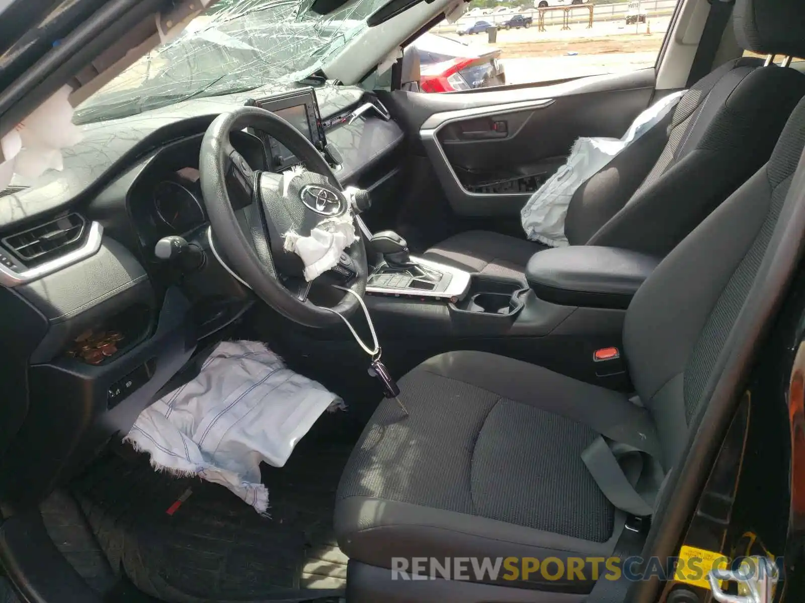 5 Photograph of a damaged car 2T3F1RFV0KW054623 TOYOTA RAV4 2019