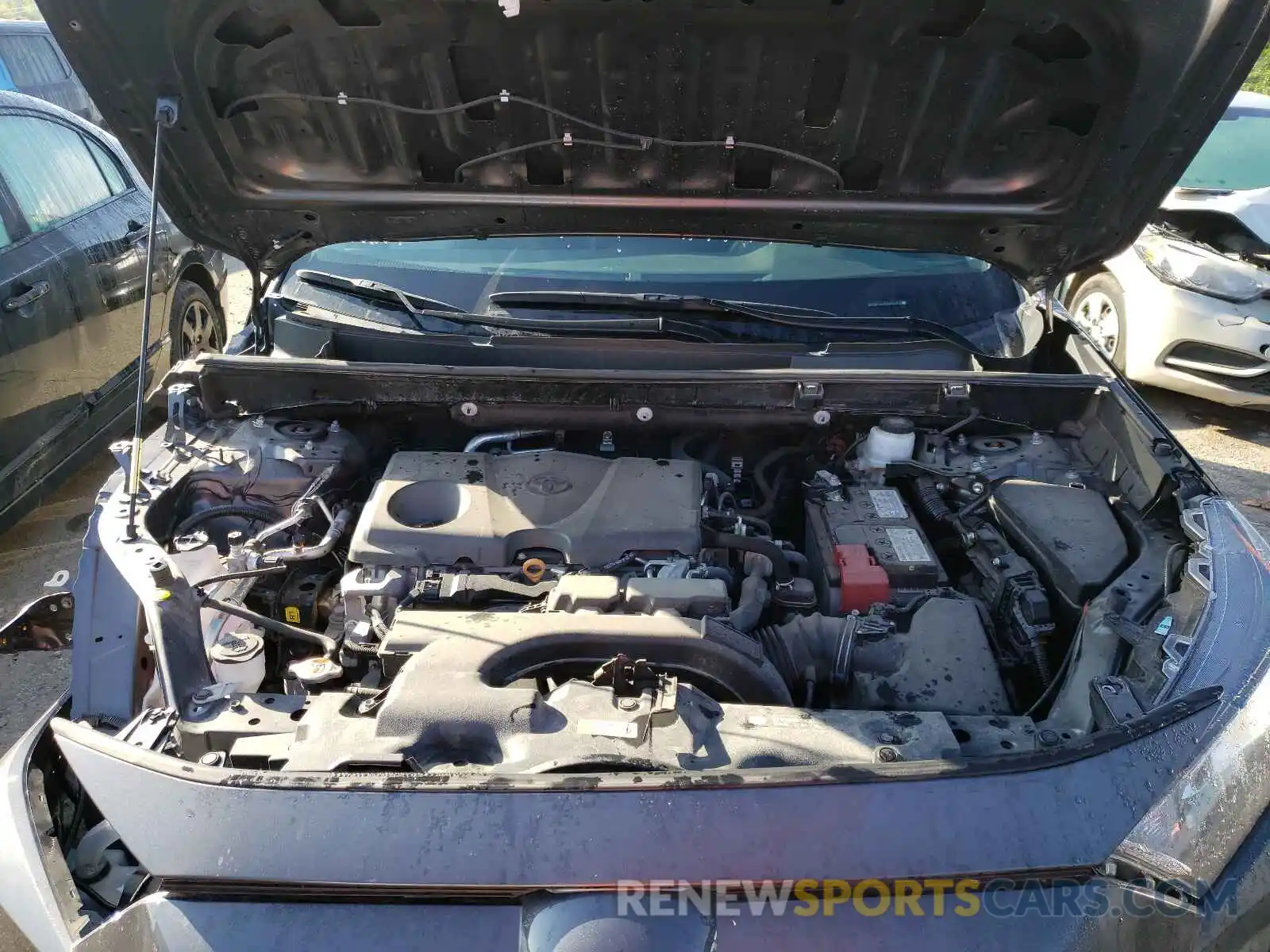 7 Photograph of a damaged car 2T3F1RFV0KW064813 TOYOTA RAV4 2019