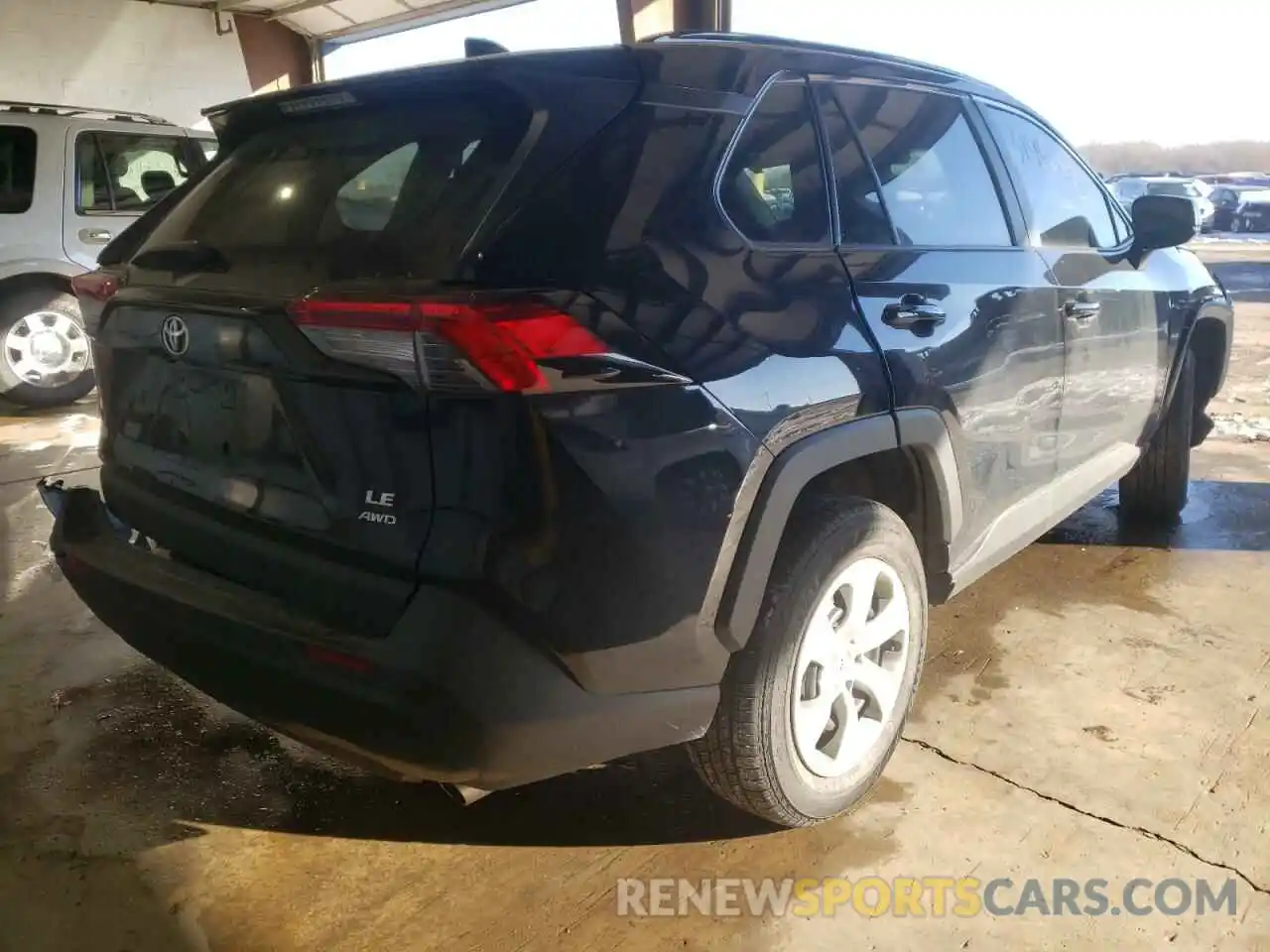 4 Photograph of a damaged car 2T3F1RFV0KW065458 TOYOTA RAV4 2019