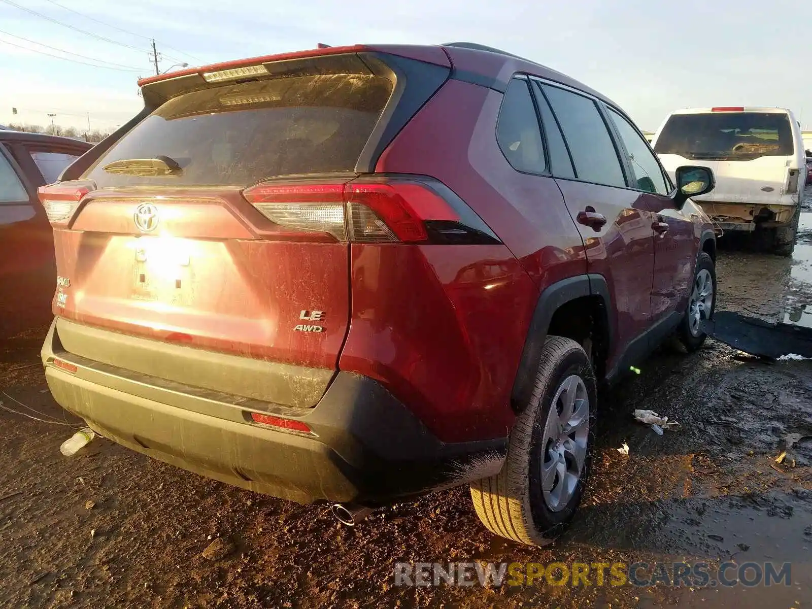 4 Photograph of a damaged car 2T3F1RFV0KW078727 TOYOTA RAV4 2019