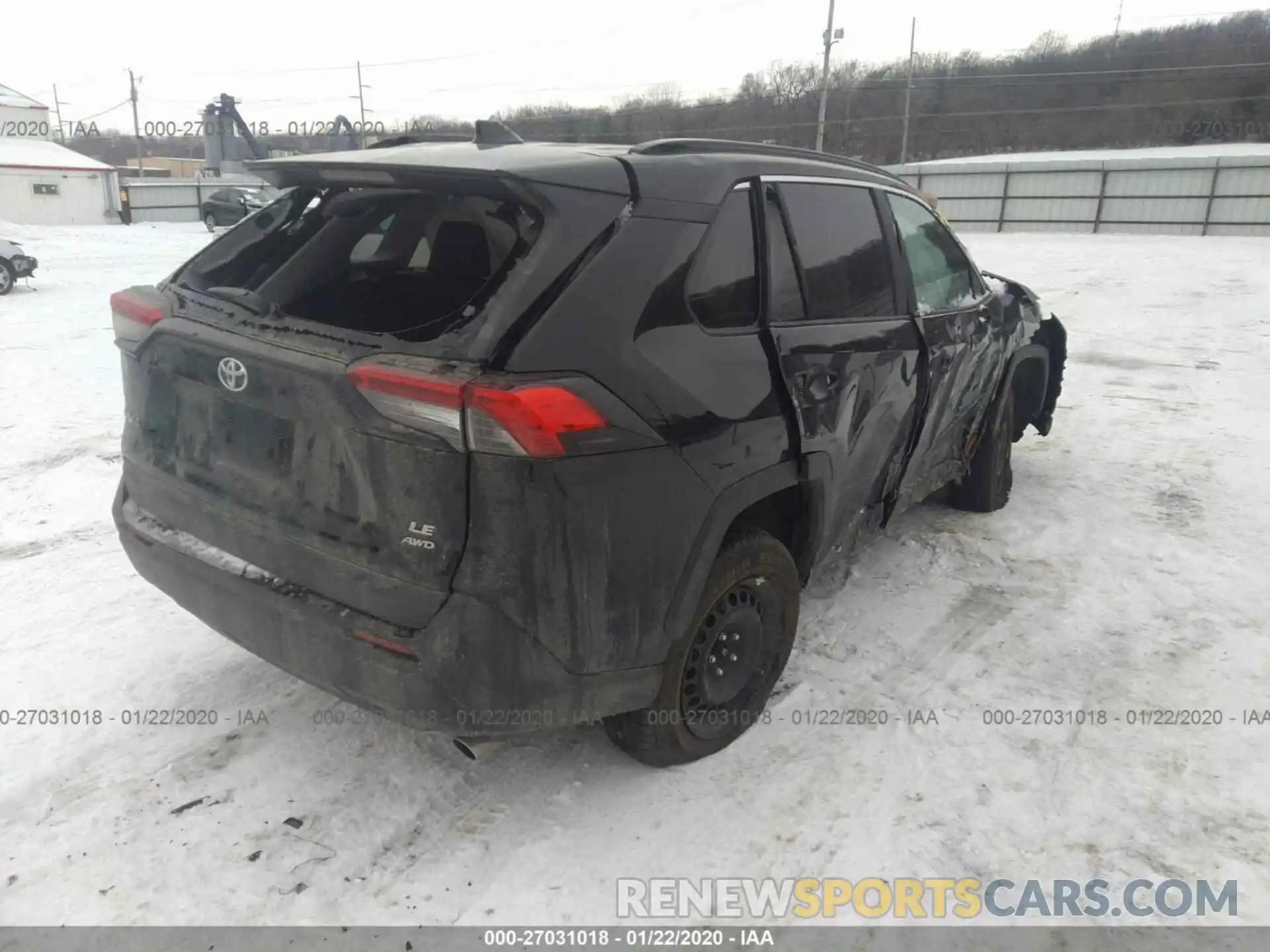 4 Photograph of a damaged car 2T3F1RFV0KW083104 TOYOTA RAV4 2019