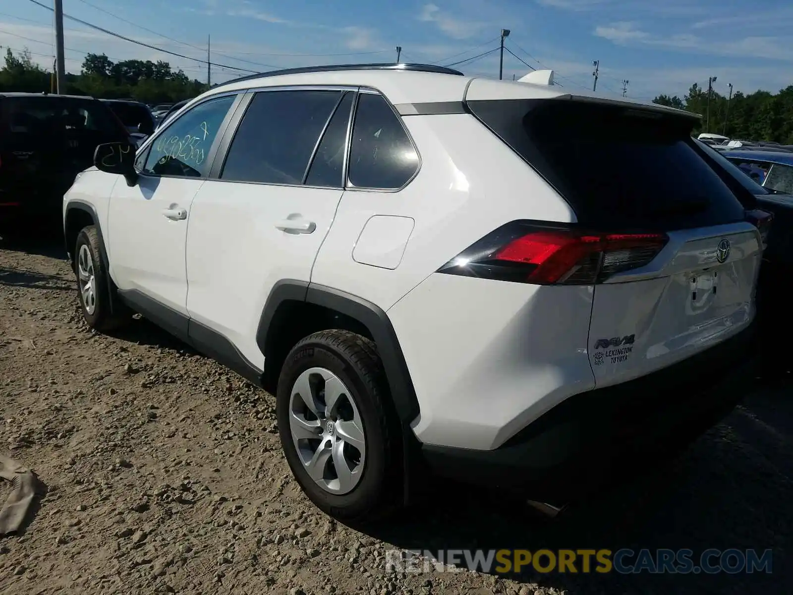 3 Photograph of a damaged car 2T3F1RFV1KC016304 TOYOTA RAV4 2019