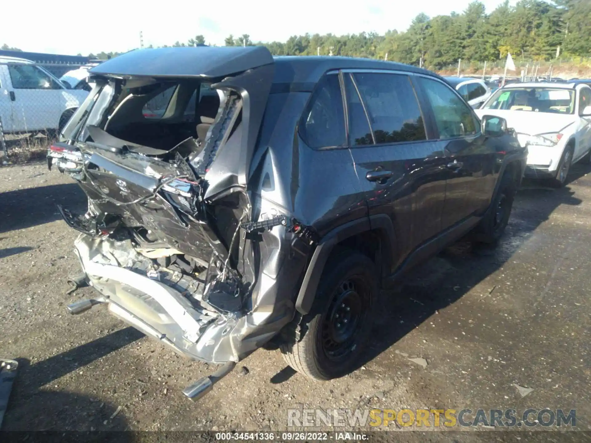 4 Фотография поврежденного автомобиля 2T3F1RFV1KC059623 TOYOTA RAV4 2019