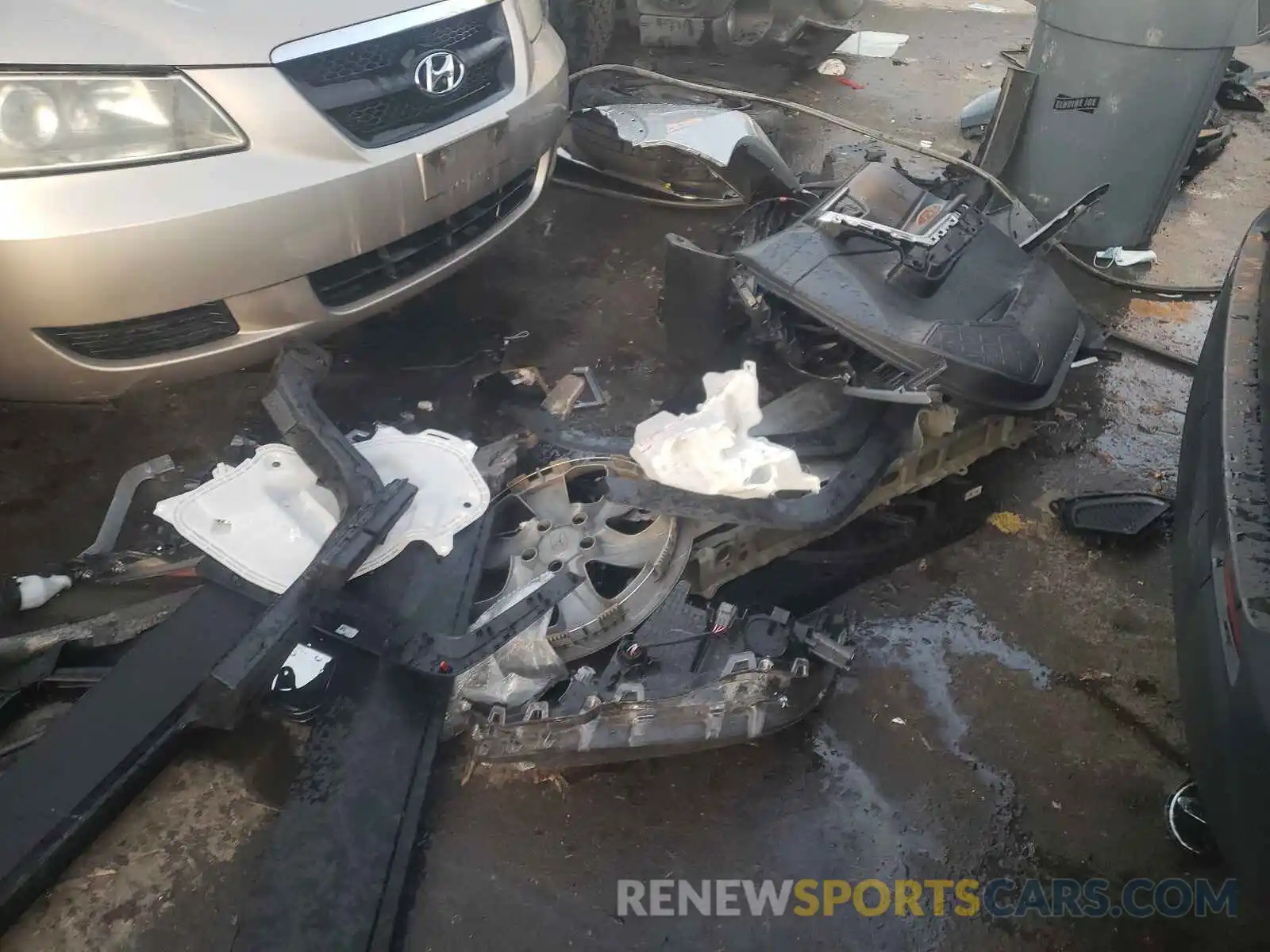 9 Photograph of a damaged car 2T3F1RFV1KC060609 TOYOTA RAV4 2019