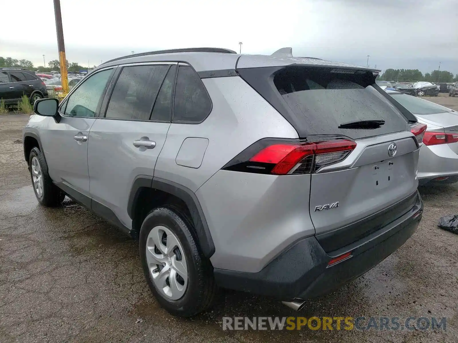 3 Photograph of a damaged car 2T3F1RFV1KW007469 TOYOTA RAV4 2019