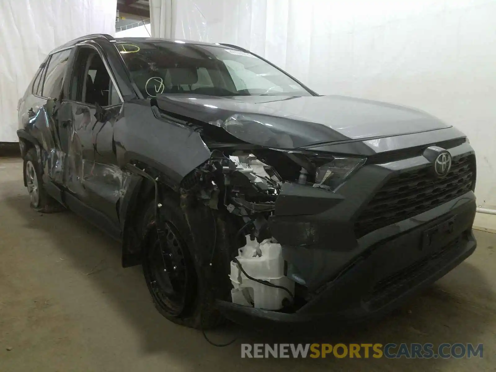 1 Photograph of a damaged car 2T3F1RFV1KW009691 TOYOTA RAV4 2019