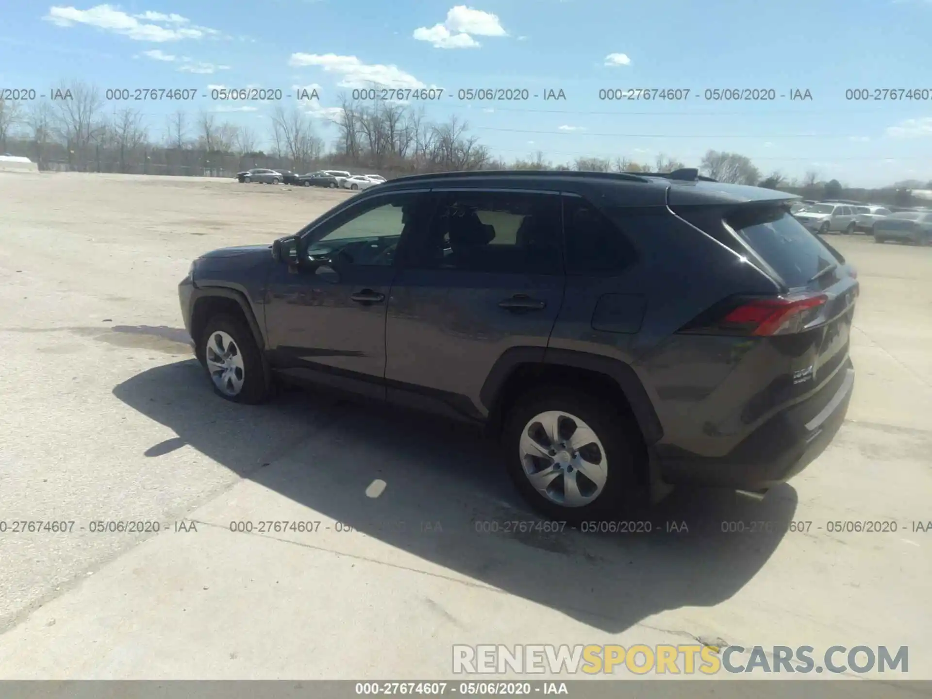 3 Photograph of a damaged car 2T3F1RFV1KW014339 TOYOTA RAV4 2019