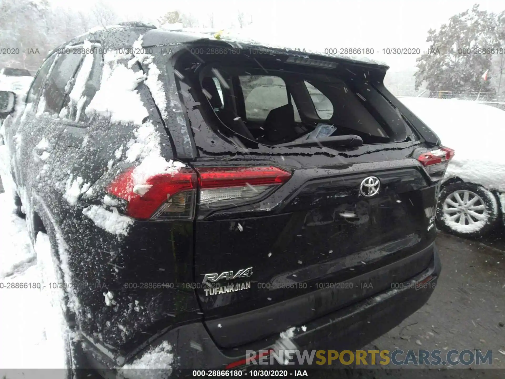 6 Photograph of a damaged car 2T3F1RFV1KW032338 TOYOTA RAV4 2019