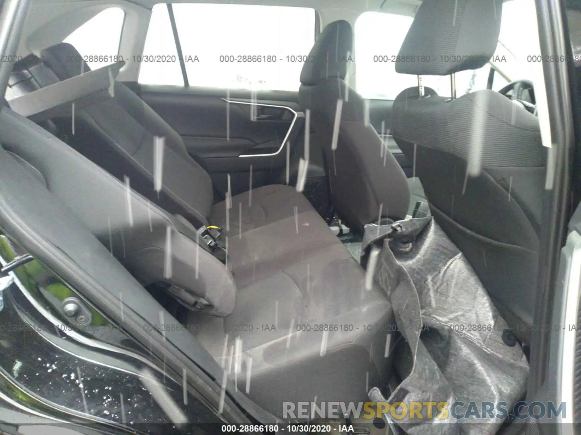 8 Photograph of a damaged car 2T3F1RFV1KW032338 TOYOTA RAV4 2019