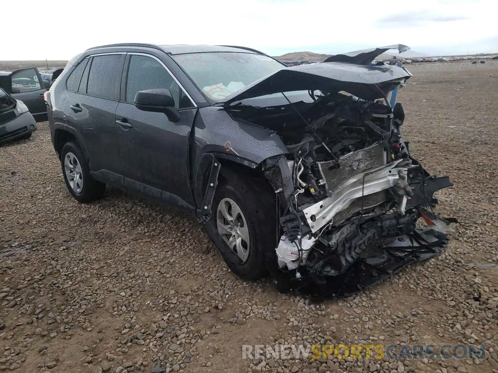 1 Photograph of a damaged car 2T3F1RFV1KW032551 TOYOTA RAV4 2019