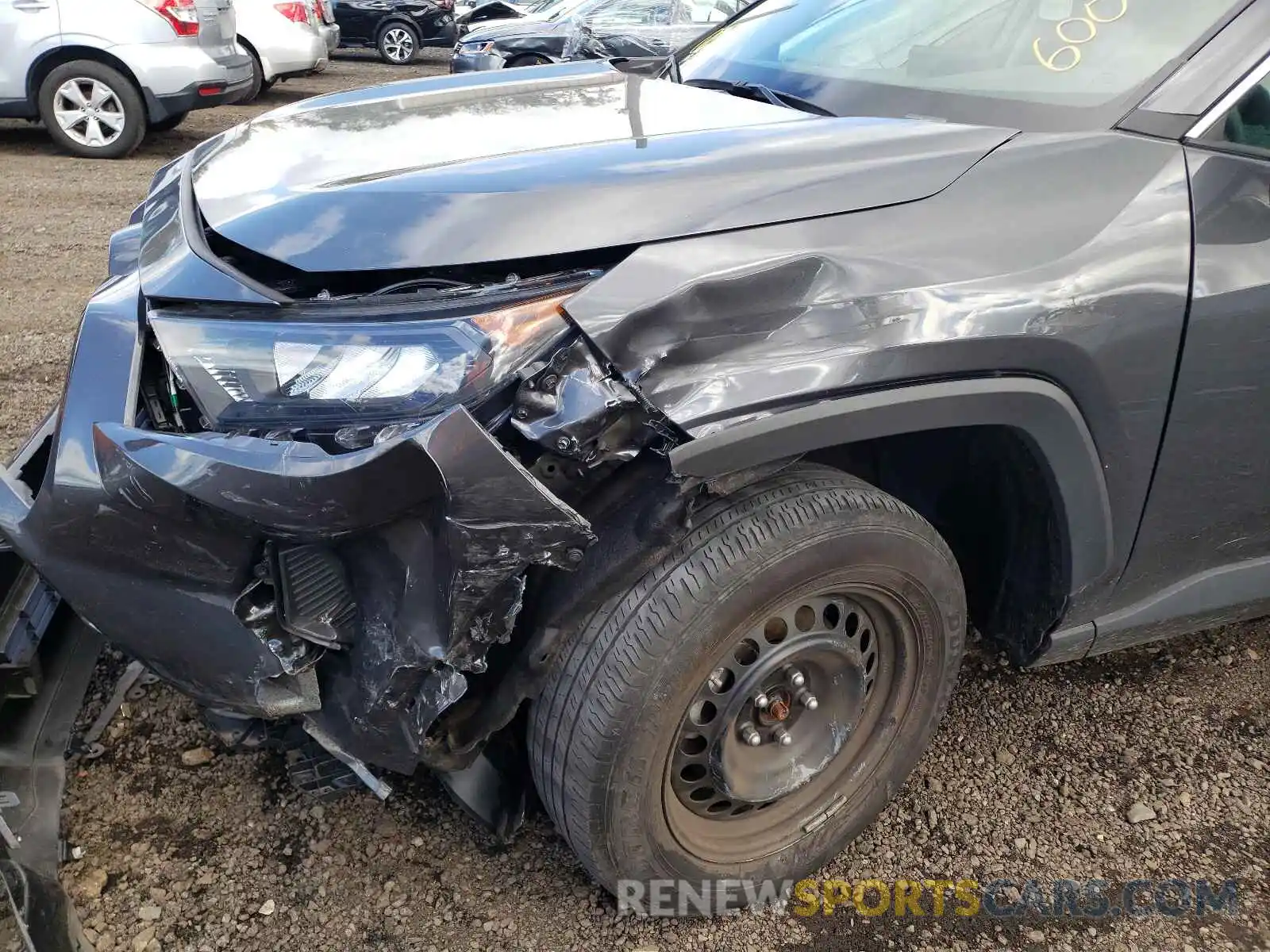 9 Photograph of a damaged car 2T3F1RFV1KW044957 TOYOTA RAV4 2019