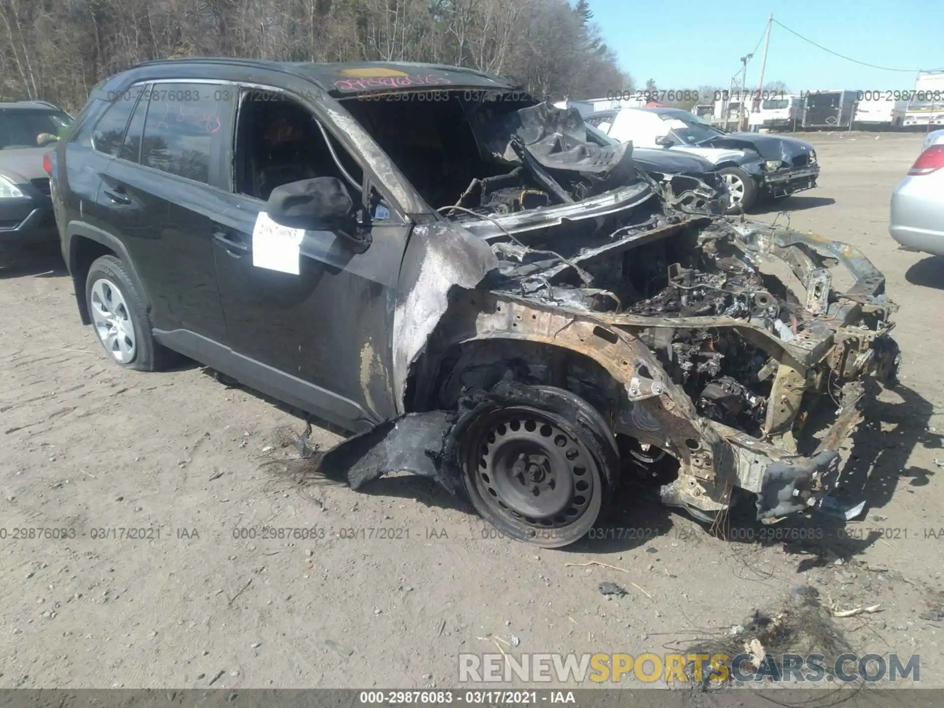 1 Photograph of a damaged car 2T3F1RFV1KW048085 TOYOTA RAV4 2019